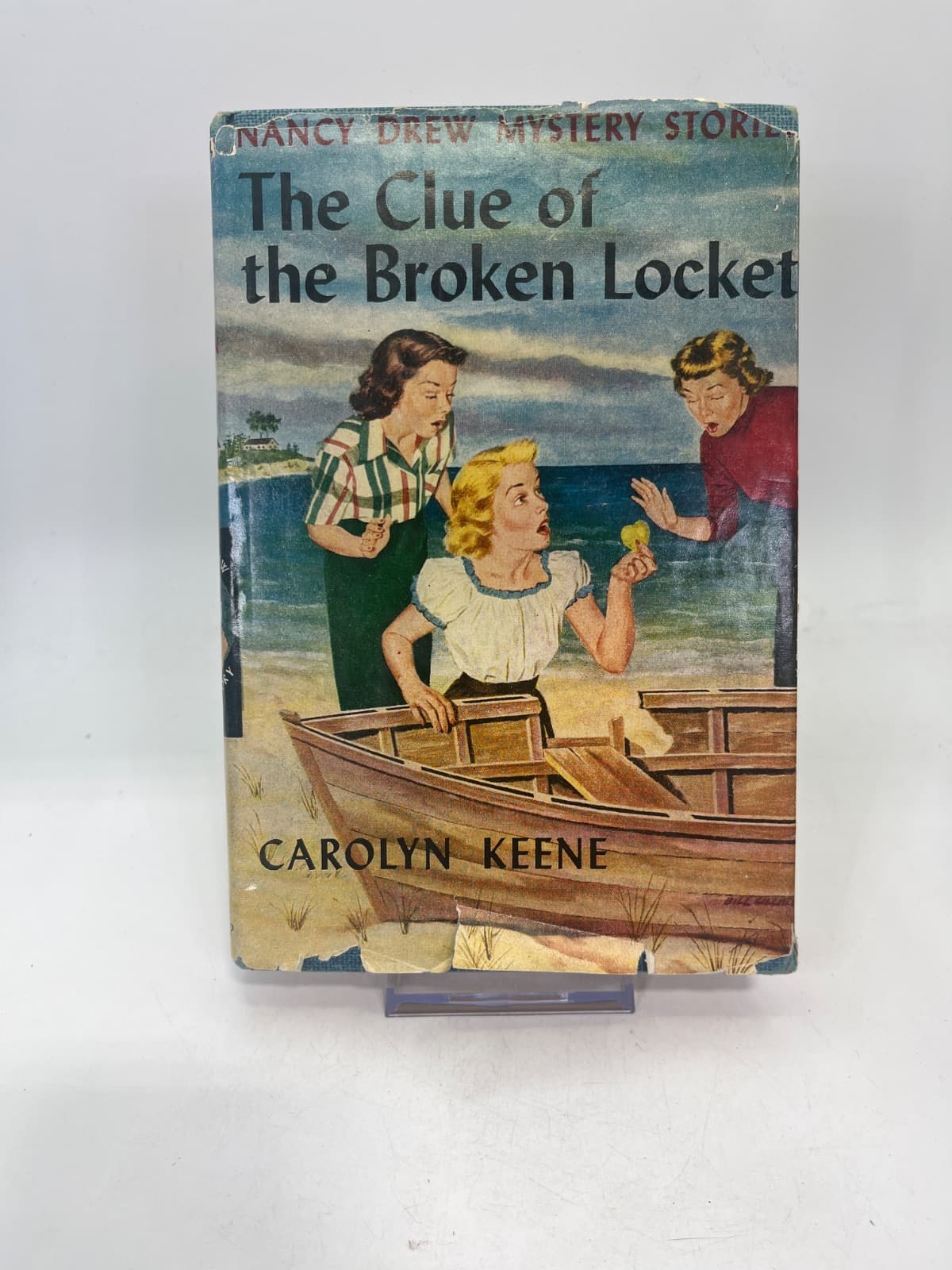 The Clue of the Broken Locket by Carolyn Keene - front cover