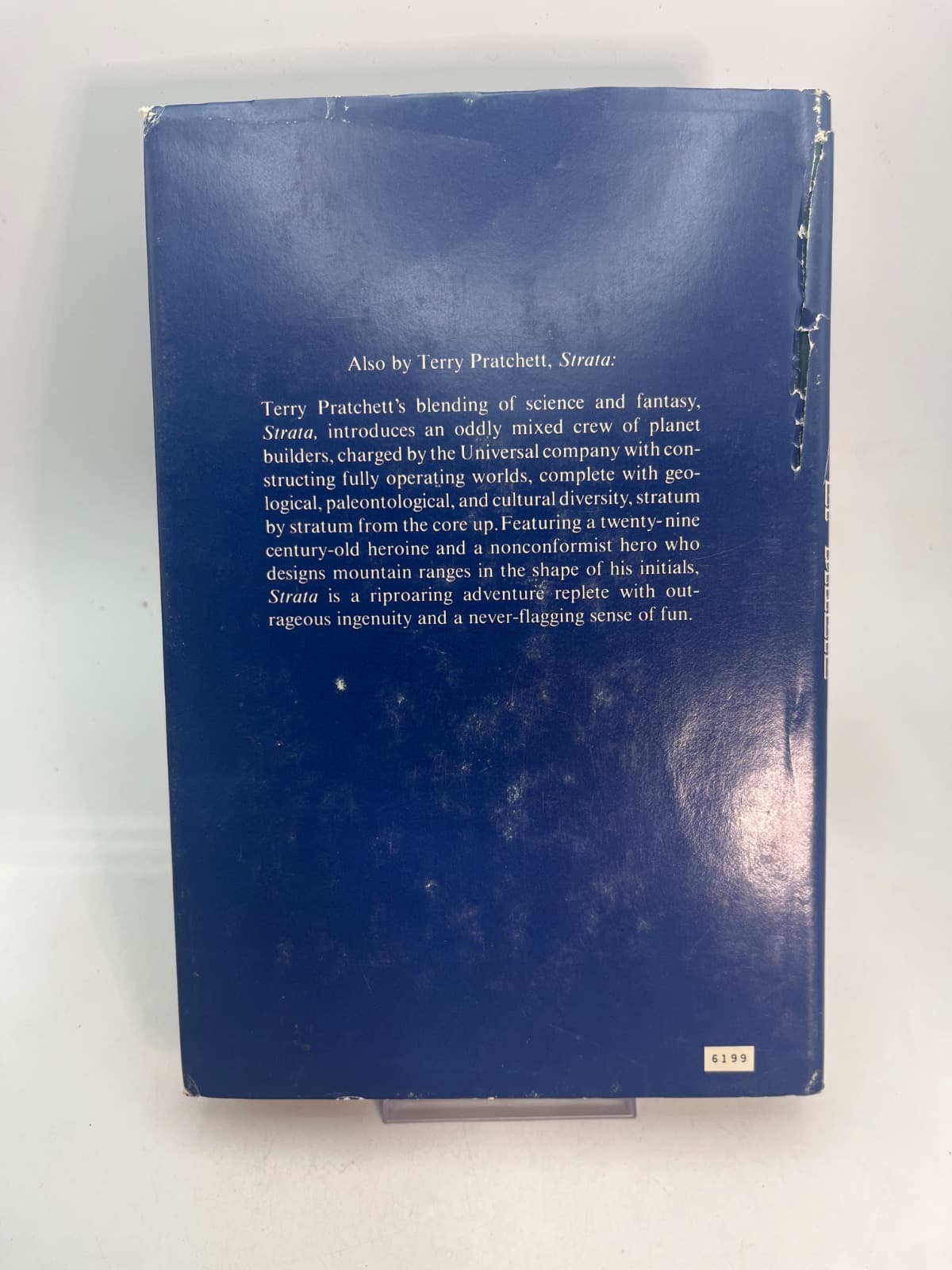The Colour of Magic by Terry Pratchett - additional view