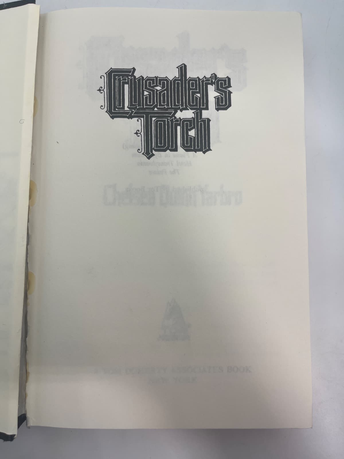 Crusader's Torch by Chelsea Quinn Yarbro - title page