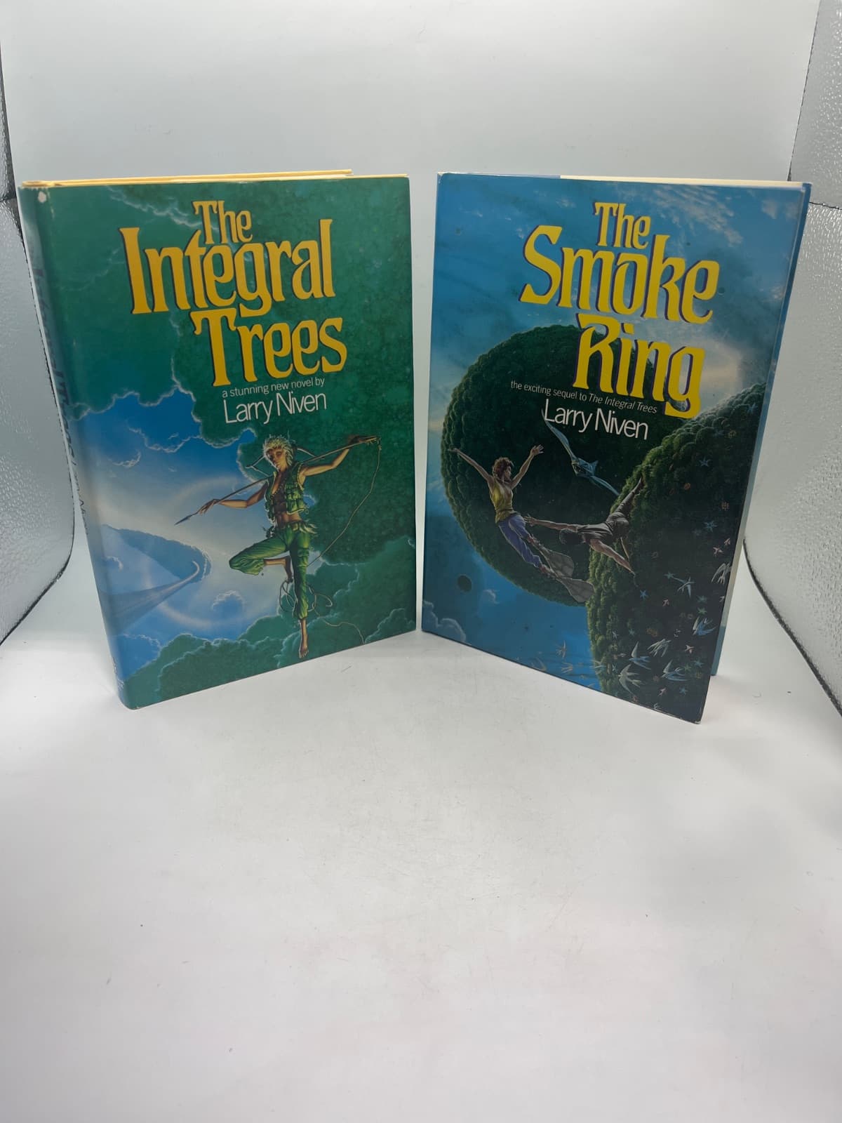 The Integral Trees & The Smoke Ring - BCE  by Larry Niven - front cover