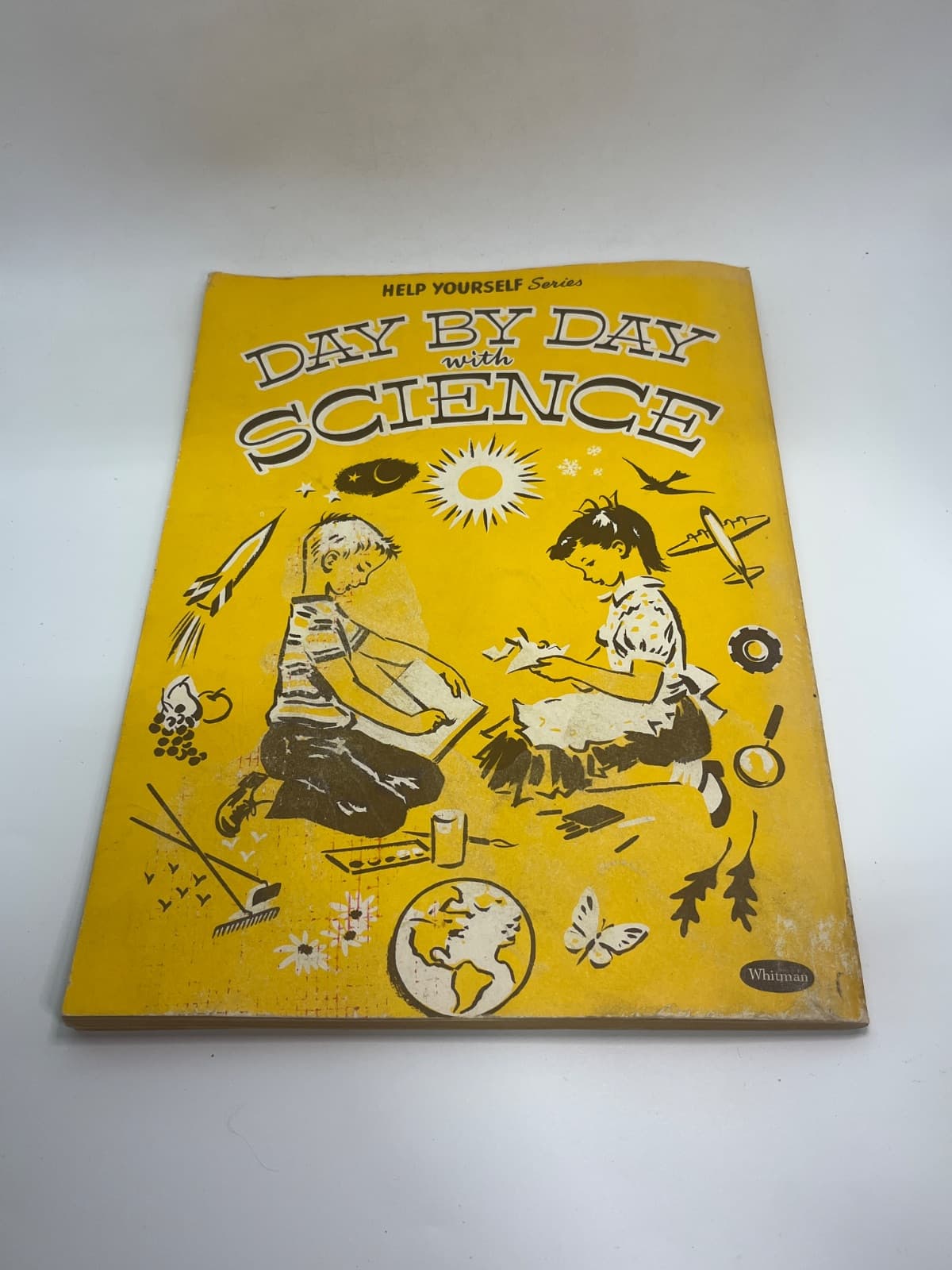 Day by Day with Science by Gladys and Dorothy Forler - additional view