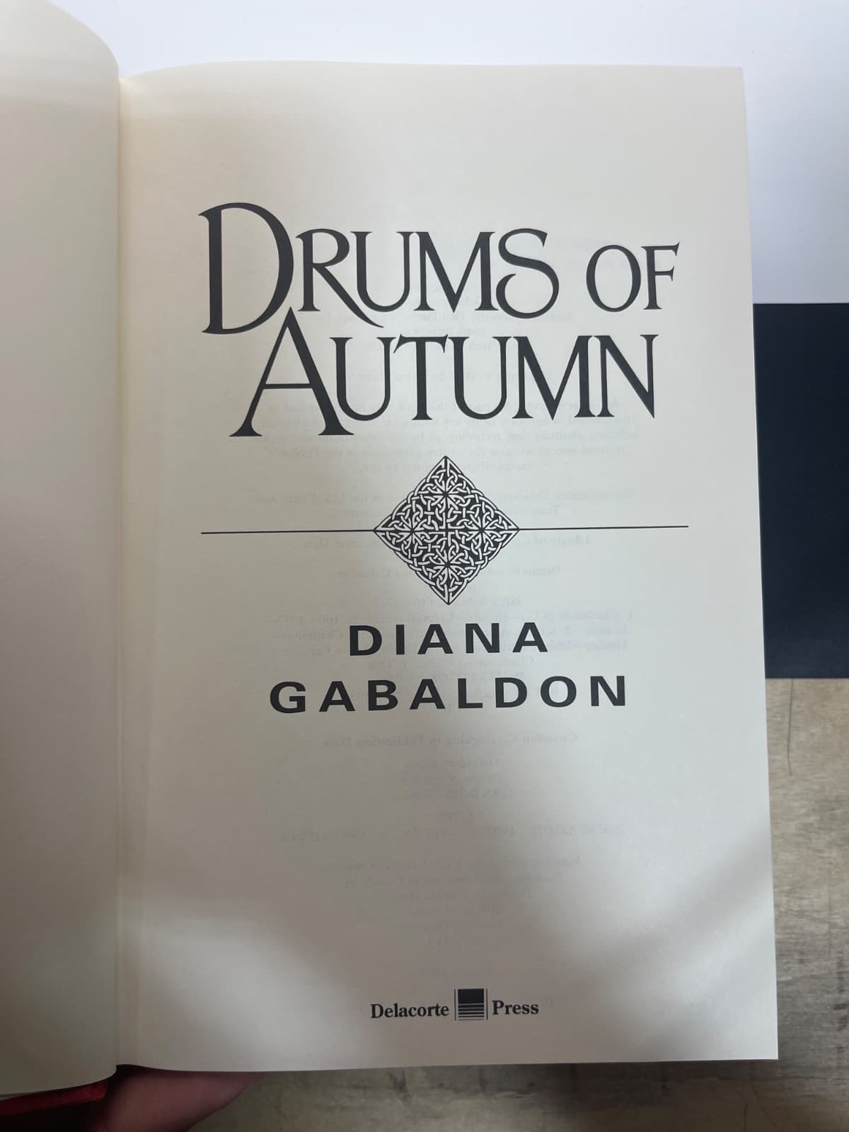 Drums of Autumn - 1997  by Diana Gabaldon - title page