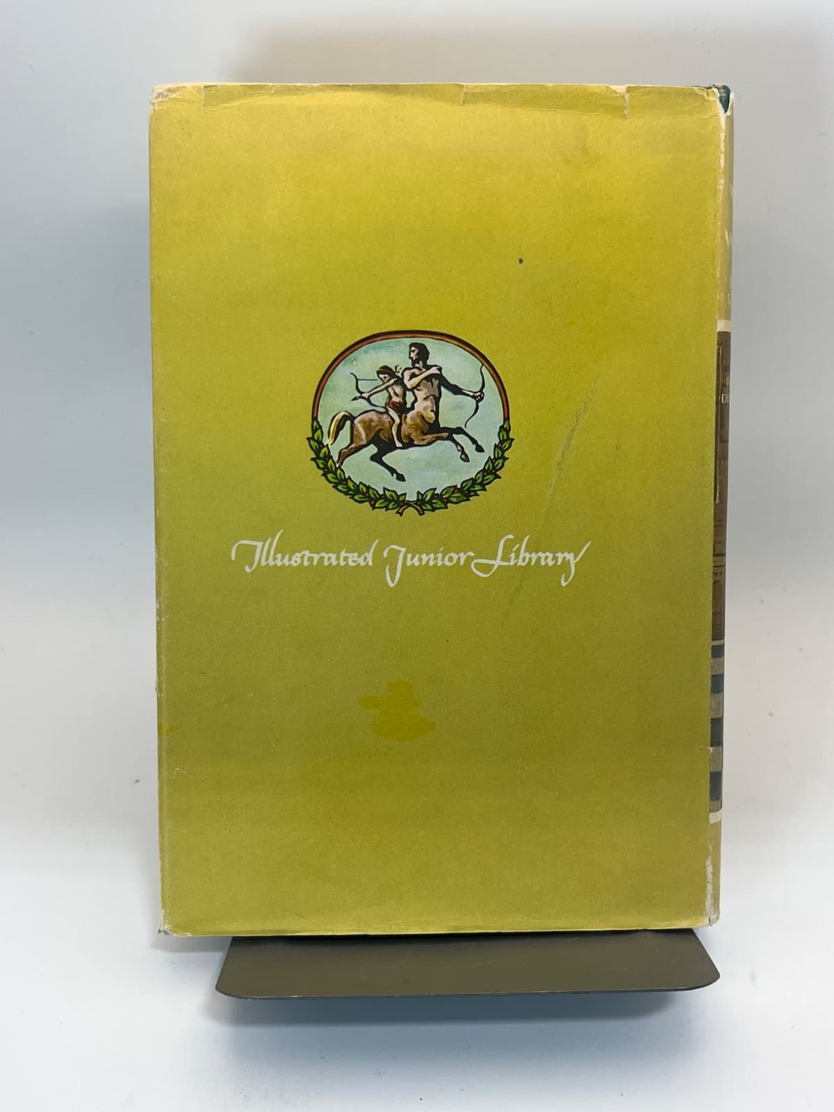 The Wind in the Willows - Illustrated Junior Library  by Kenneth Grahame - additional view