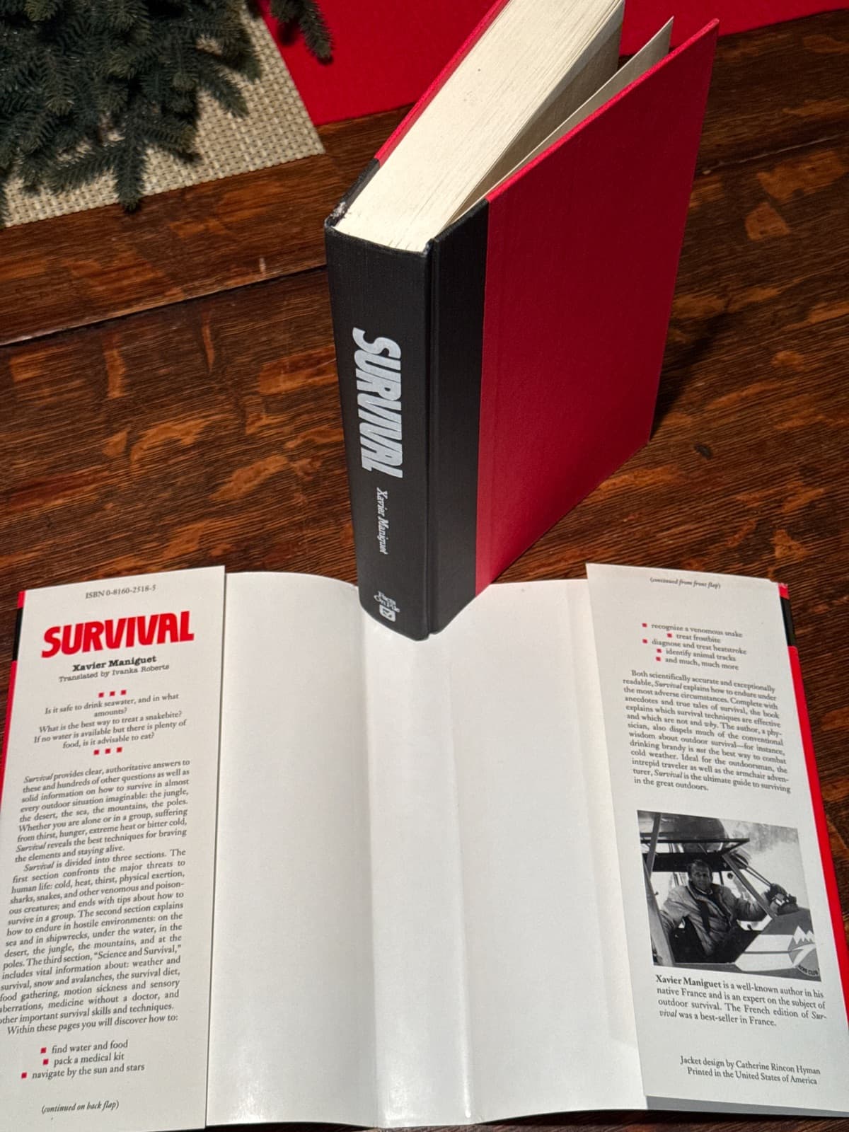 SURVIVAL How to Prevail in Hostile Environments by Xavier Maniguet - quarter view showing binding condition