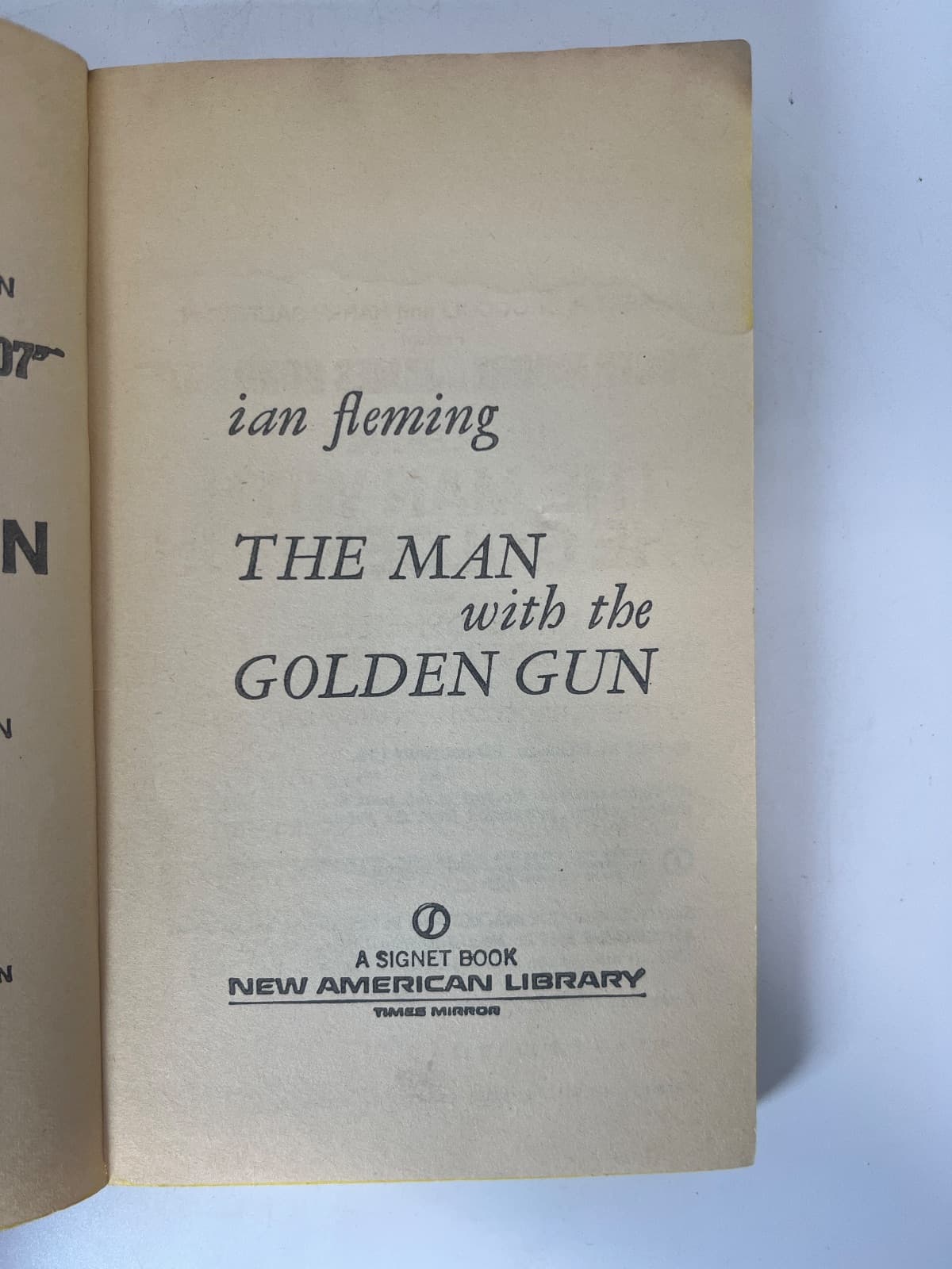 The Man with the Golden Gun - Signet  by Ian Fleming - title page