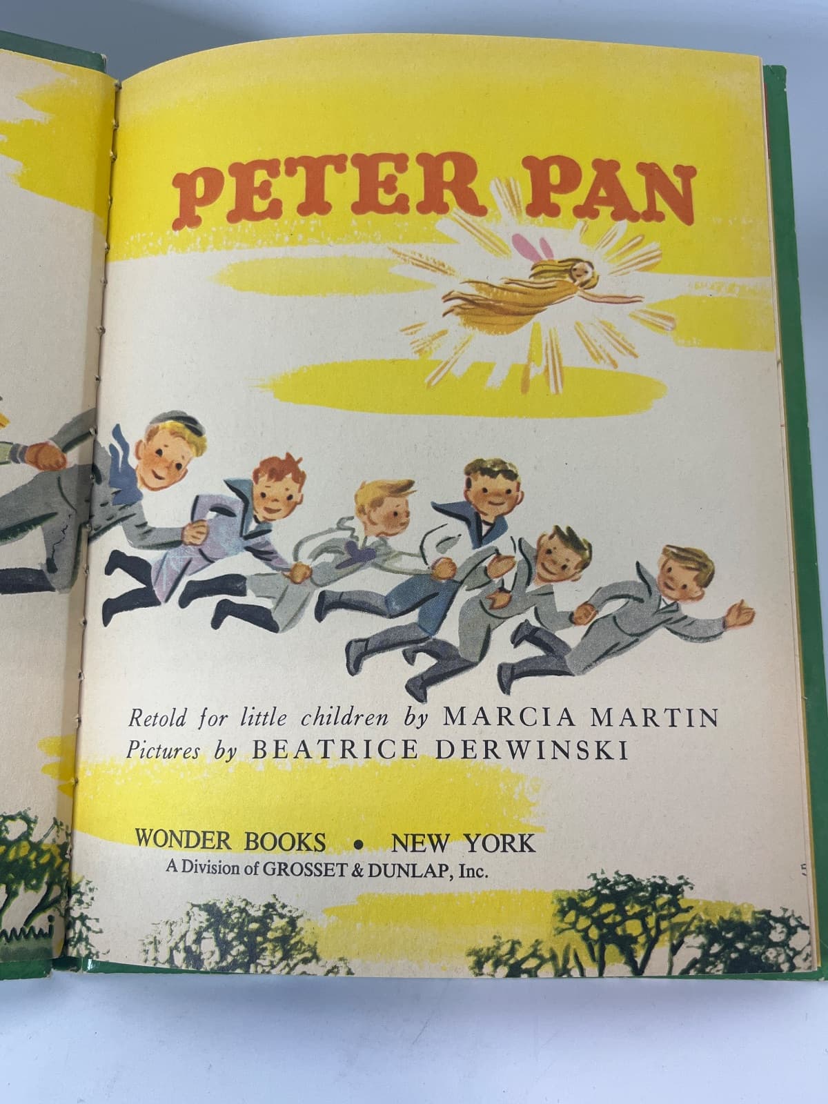 Peter Pan - Wonder books by Marcia Martin - title page