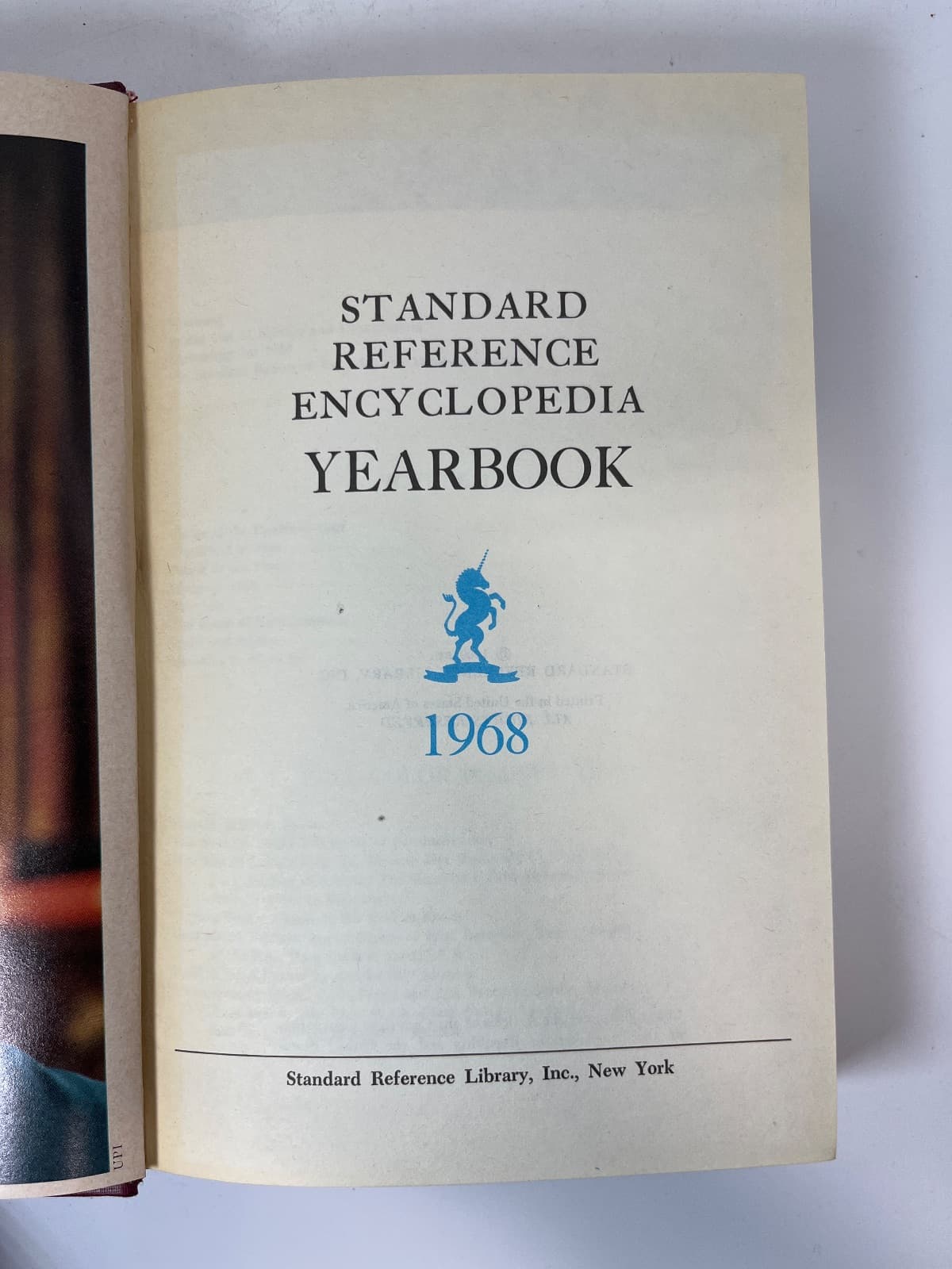 Standard Reference Encyclopedia Yearbook 1968 - title page