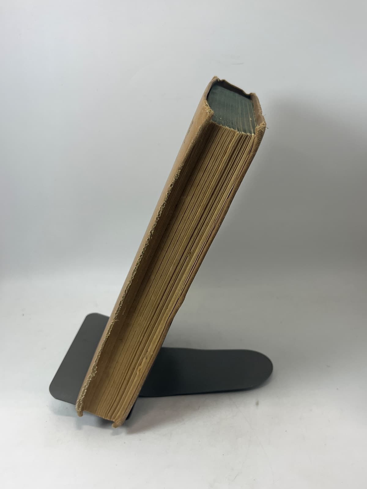 The Cruise of the Sally D. by James Otis - quarter view showing binding condition