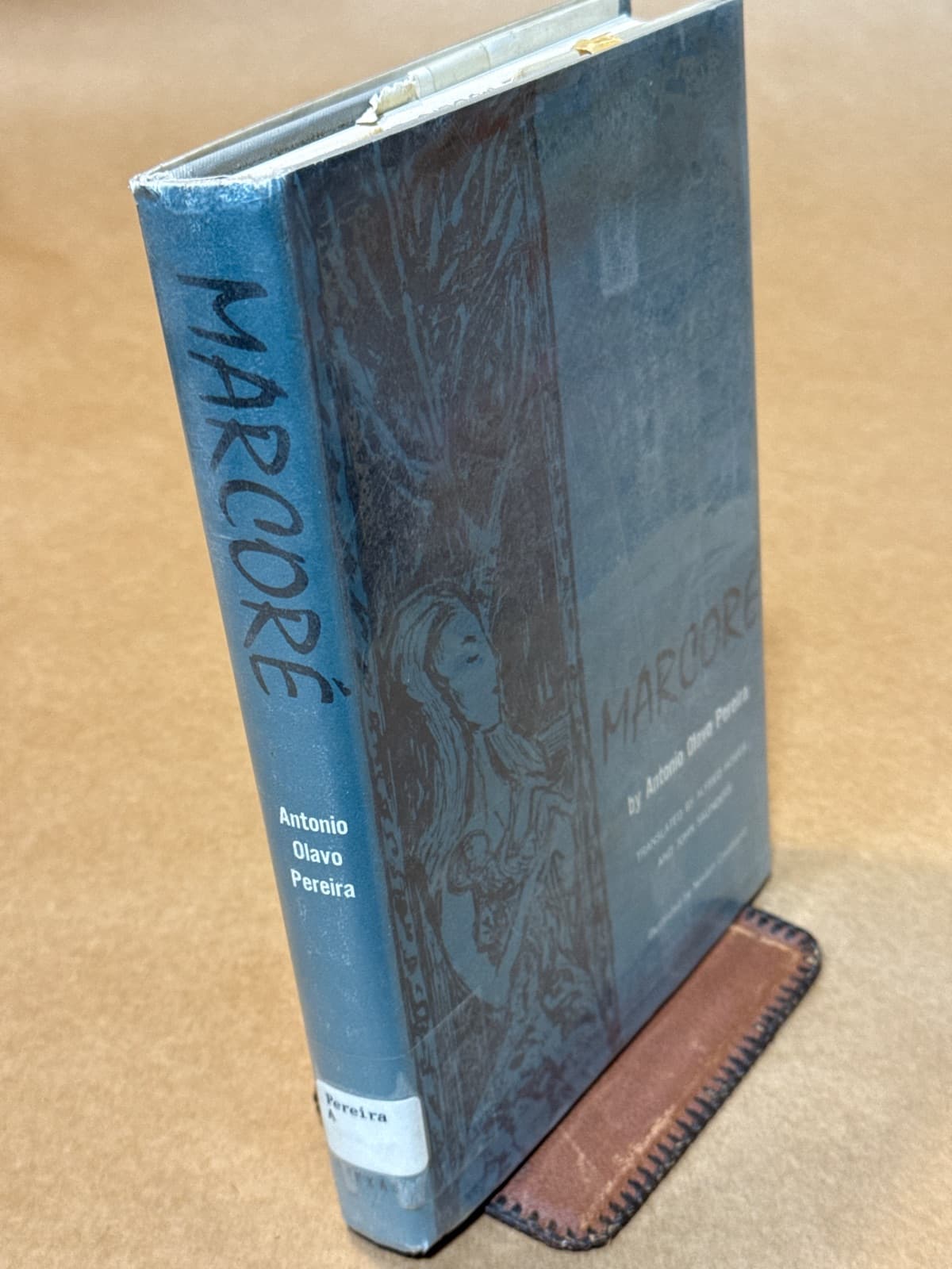 Marcóre by Antonio Olavo Pereira - quarter view showing binding condition