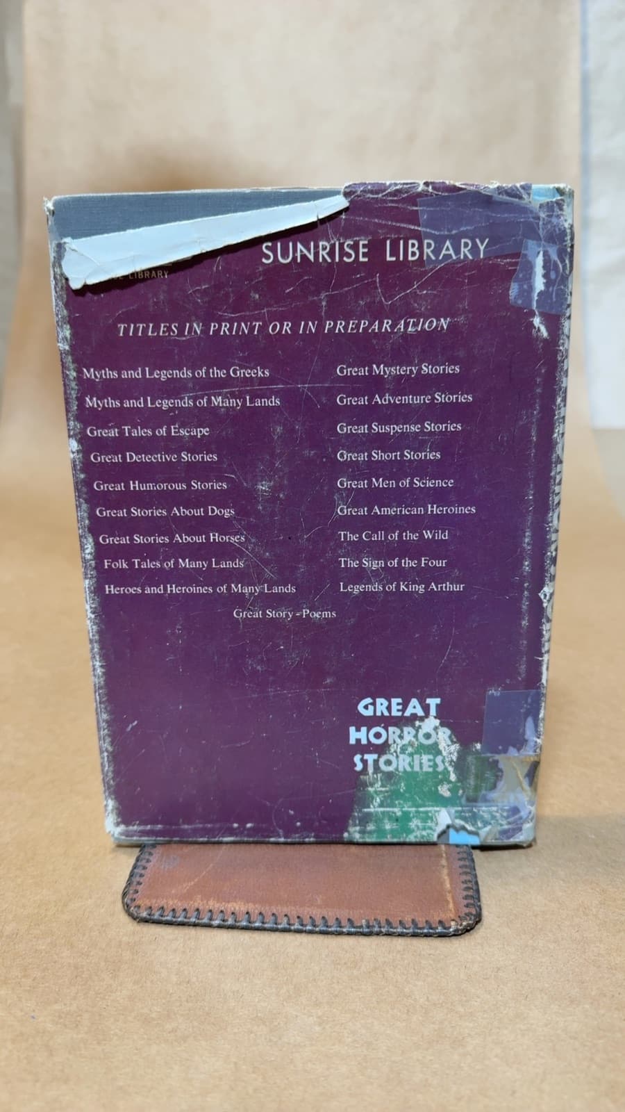 Great Horror Stories by Compiled by Rosamund Morris - additional view