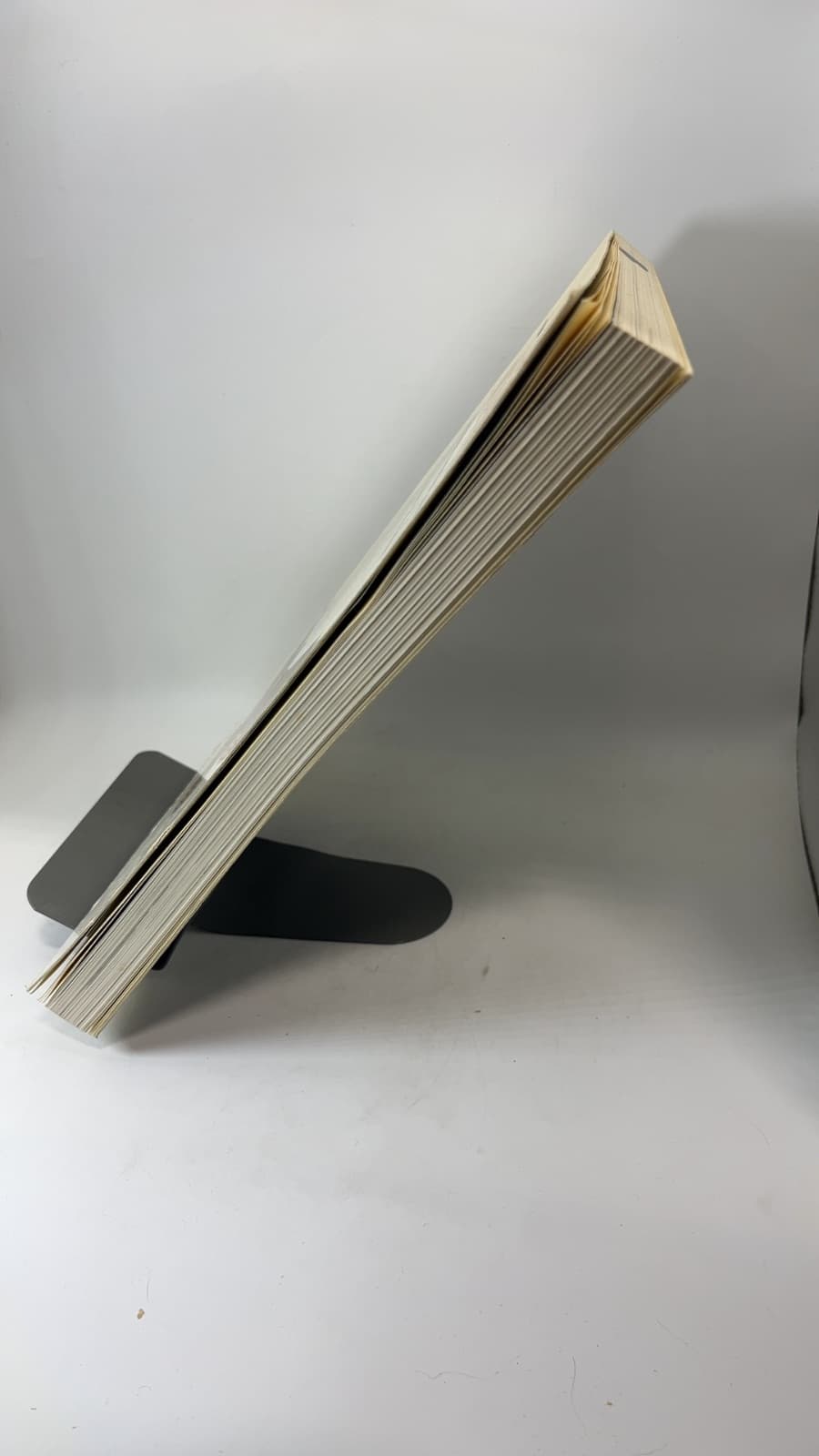 Owls of the World: their evolution, structure and ecology by John A. Burton (Editor) - quarter view showing binding condition