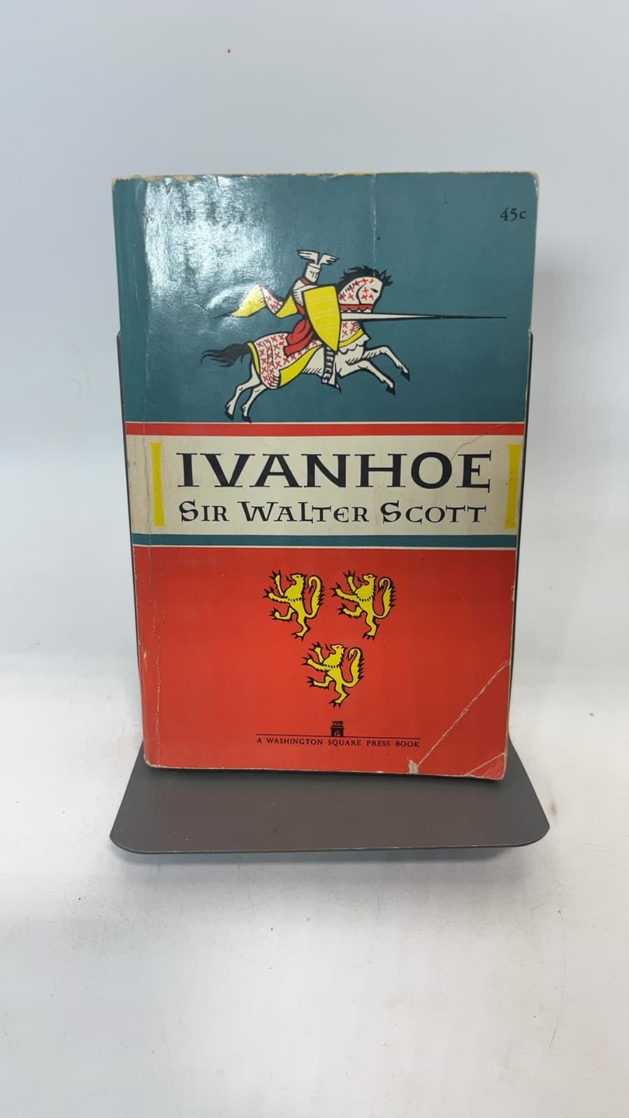 Ivanhoe by Sir Walter Scott - front cover