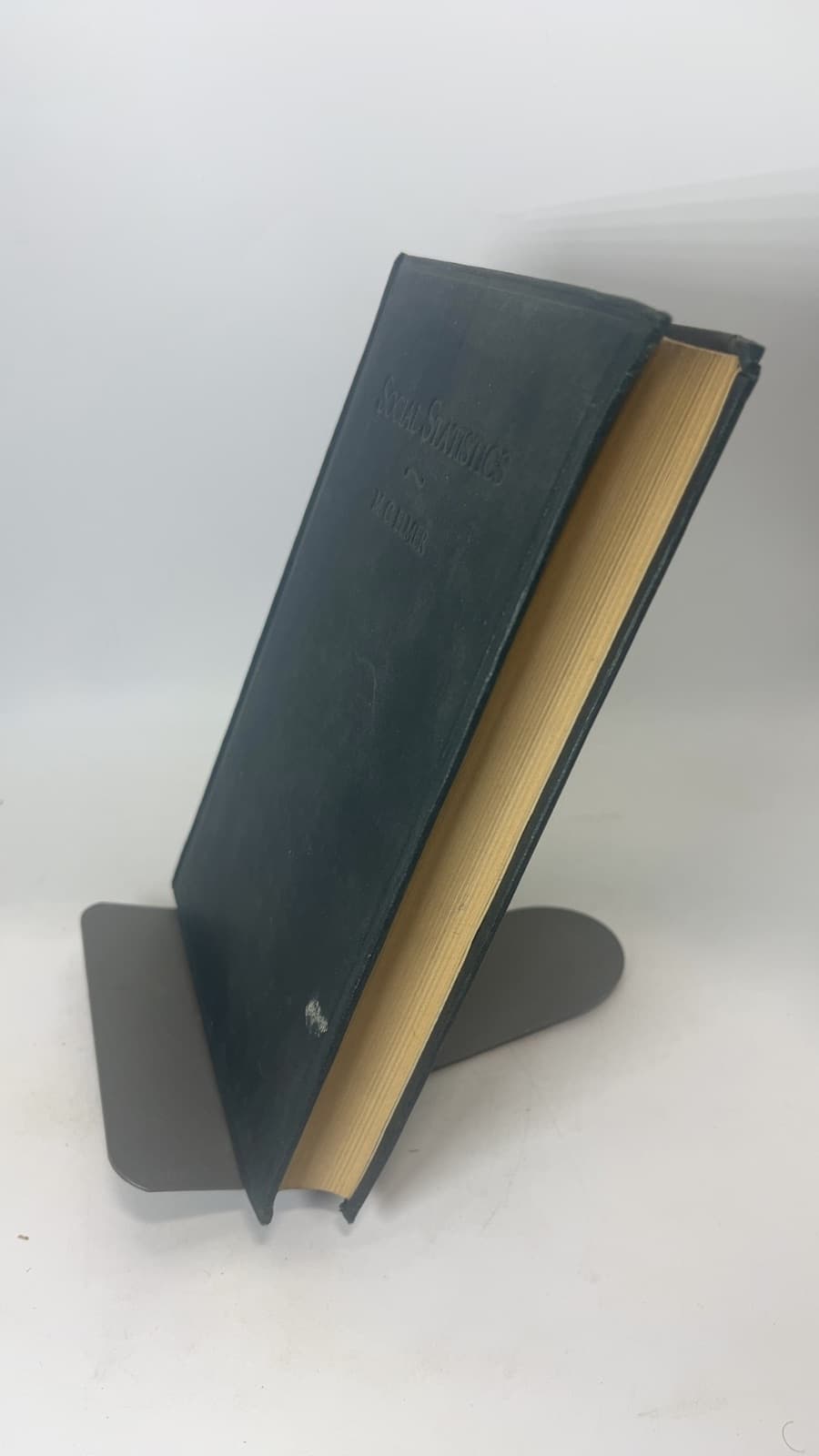 Social Statistics: Statistical Methods Applied to Sociology by Manuel C. Elmer, Ph.D. - quarter view showing binding condition