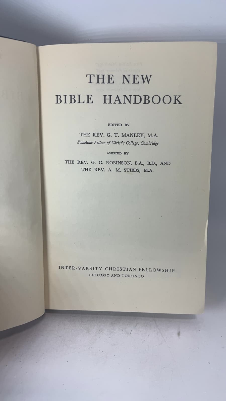 The New Bible Handbook by G. T. Manley - title page
