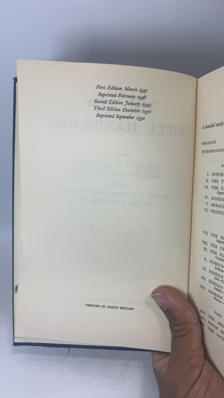 The New Bible Handbook by G. T. Manley - copyright page showing 1952 details