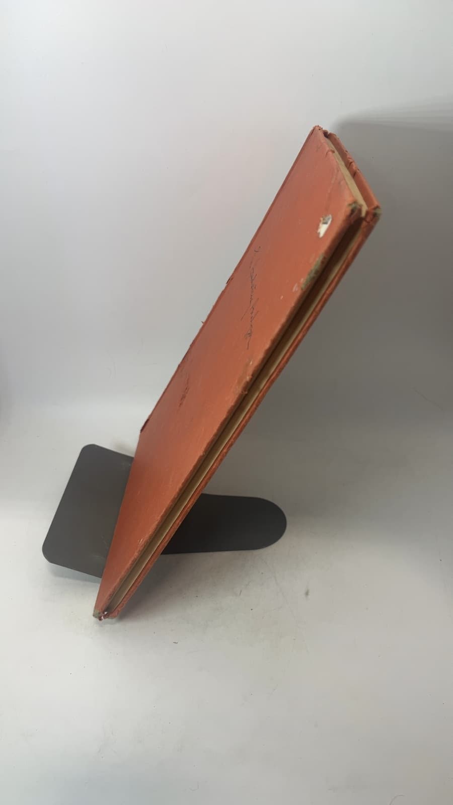The Handwriting Analyzer by Jerome S. Meyer - quarter view showing binding condition