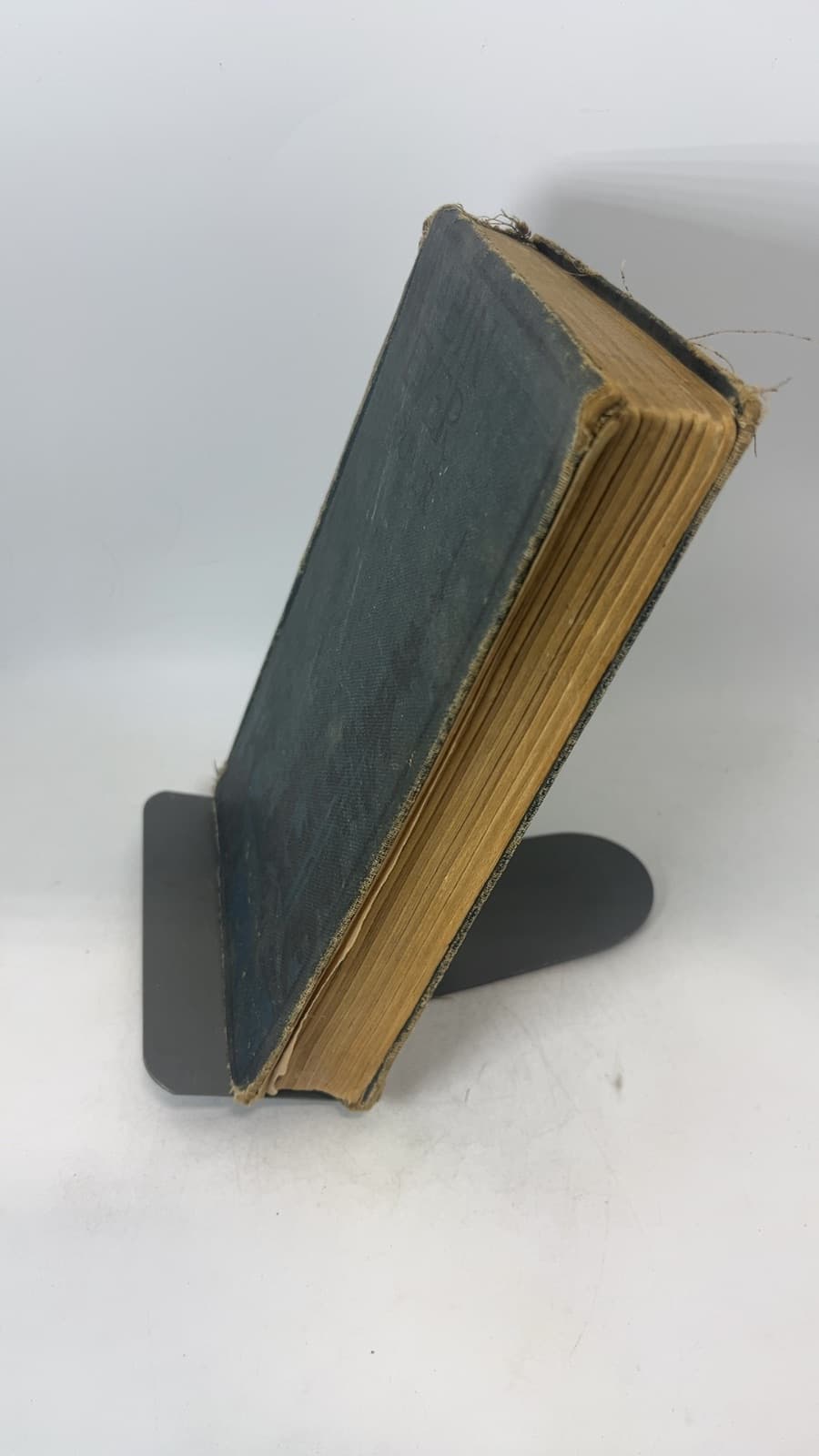 Cabin Fever by B. M. Bower - quarter view showing binding condition
