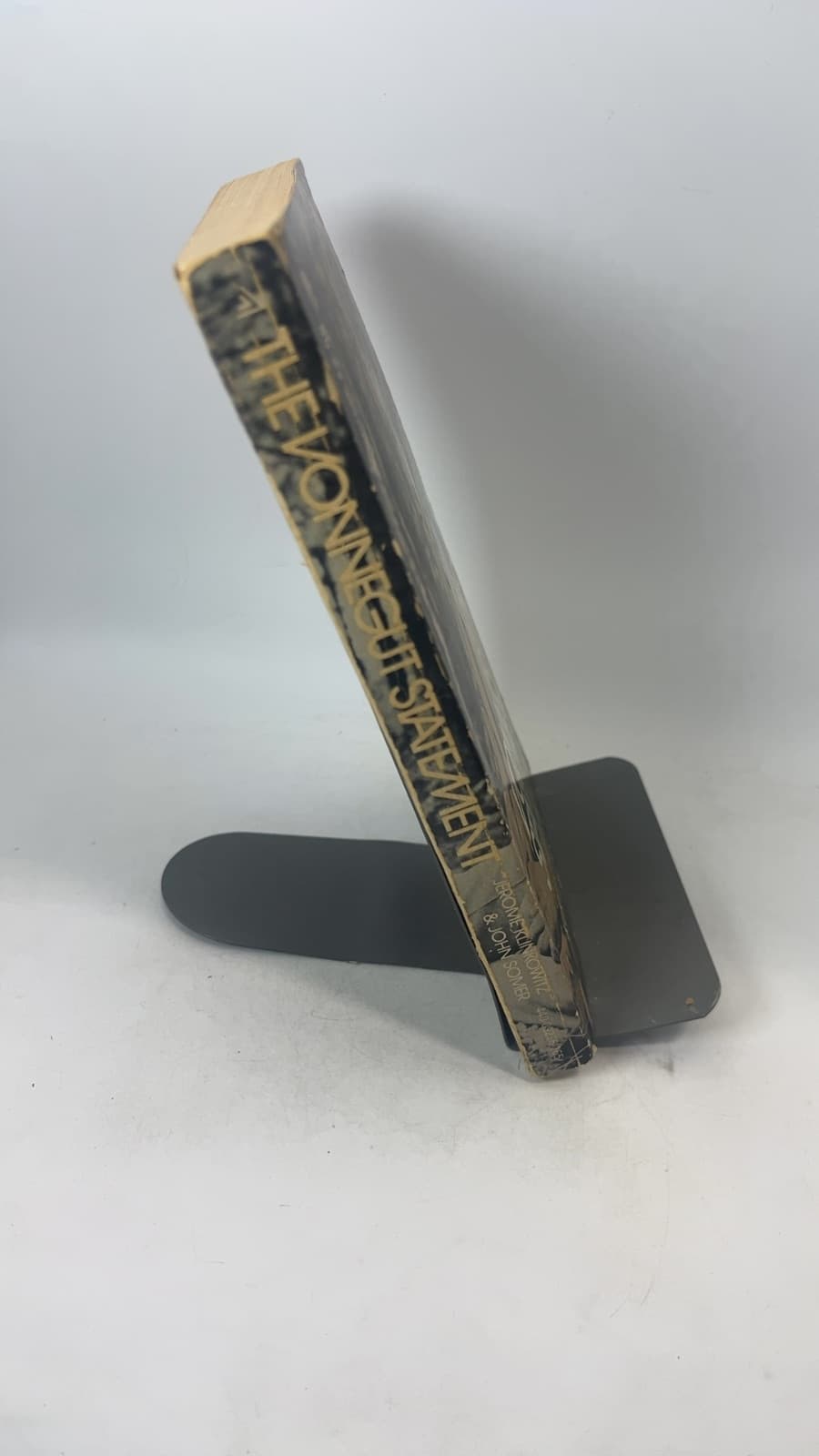 The Vonnegut Statement by Edited by Jerome Klinkowitz & John Somer - additional view