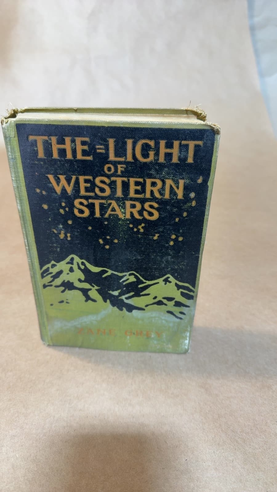 The Light of Western Stars by Zane Grey - front cover