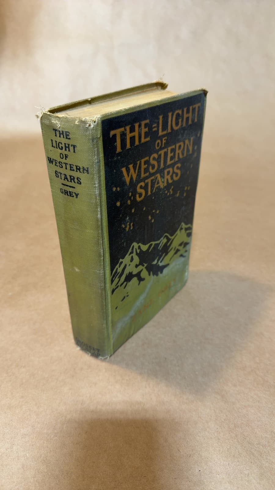 The Light of Western Stars by Zane Grey - quarter view showing binding condition