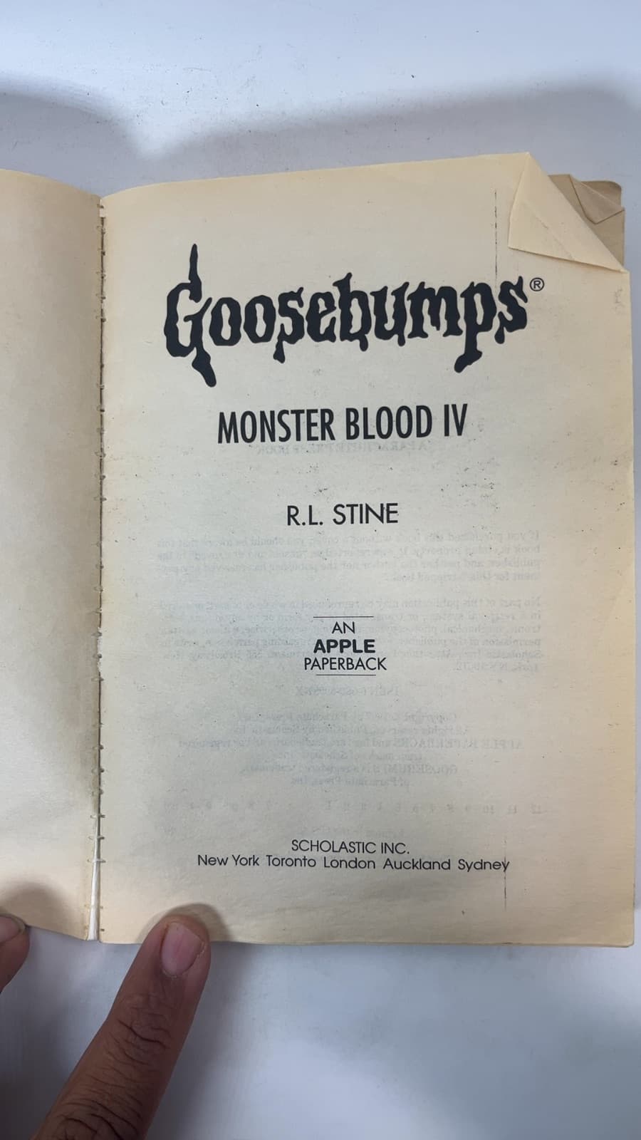 Goosebump's Monster Blood IV - Water Damage  by R.L. Stine - title page