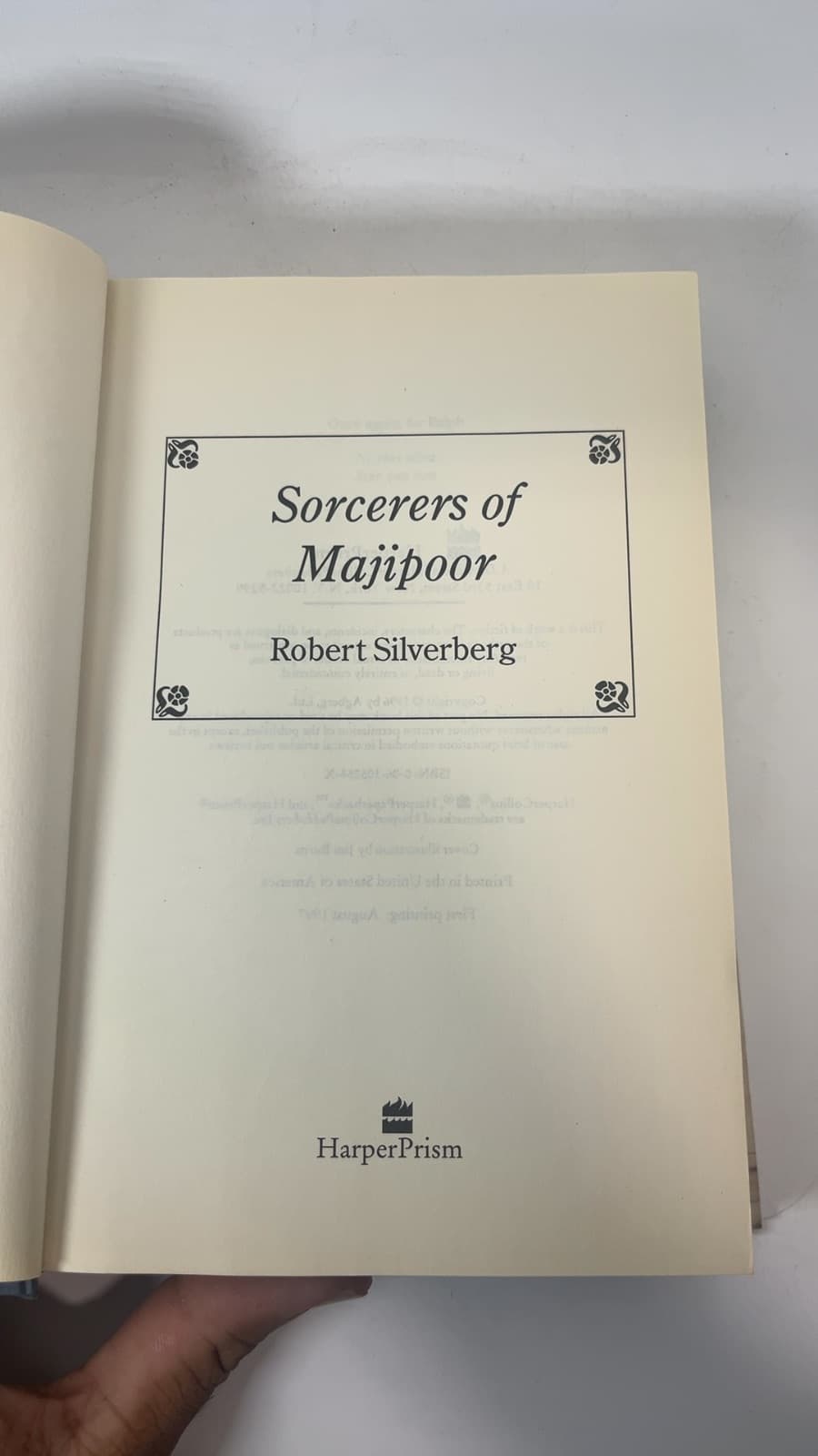 Sorcerers of Majipoor by Robert Silverberg - title page