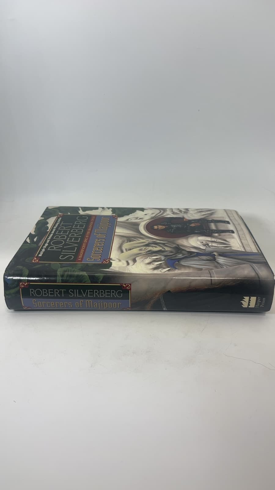 Sorcerers of Majipoor by Robert Silverberg - additional view