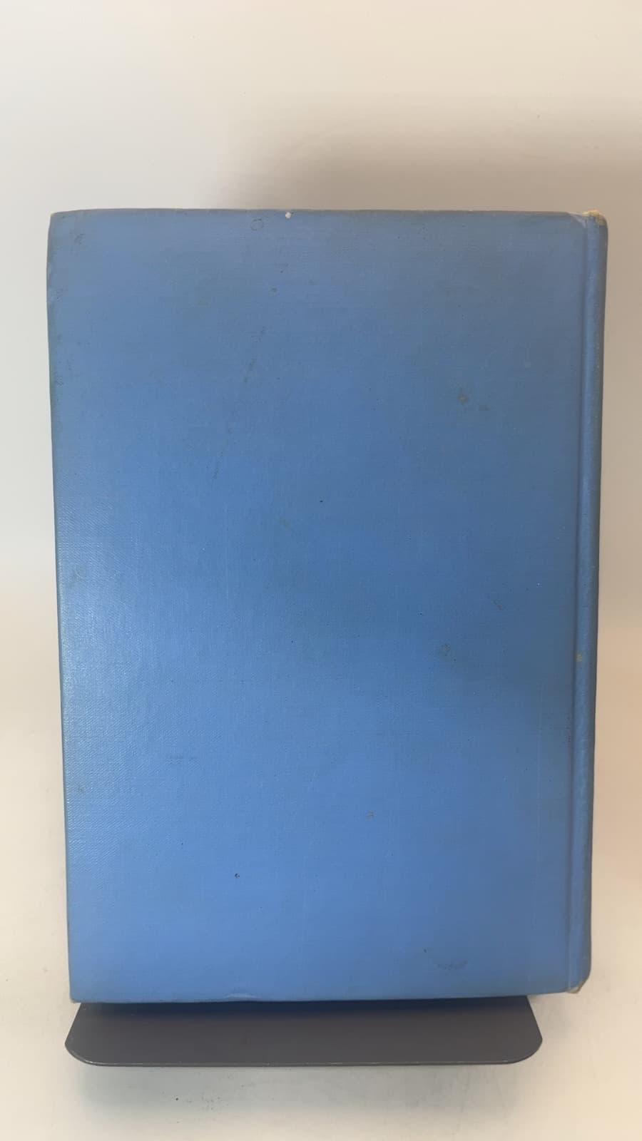 Blue Bonnet Keeps House by Caroline E. Jacobs and Lela H. Richards - additional view