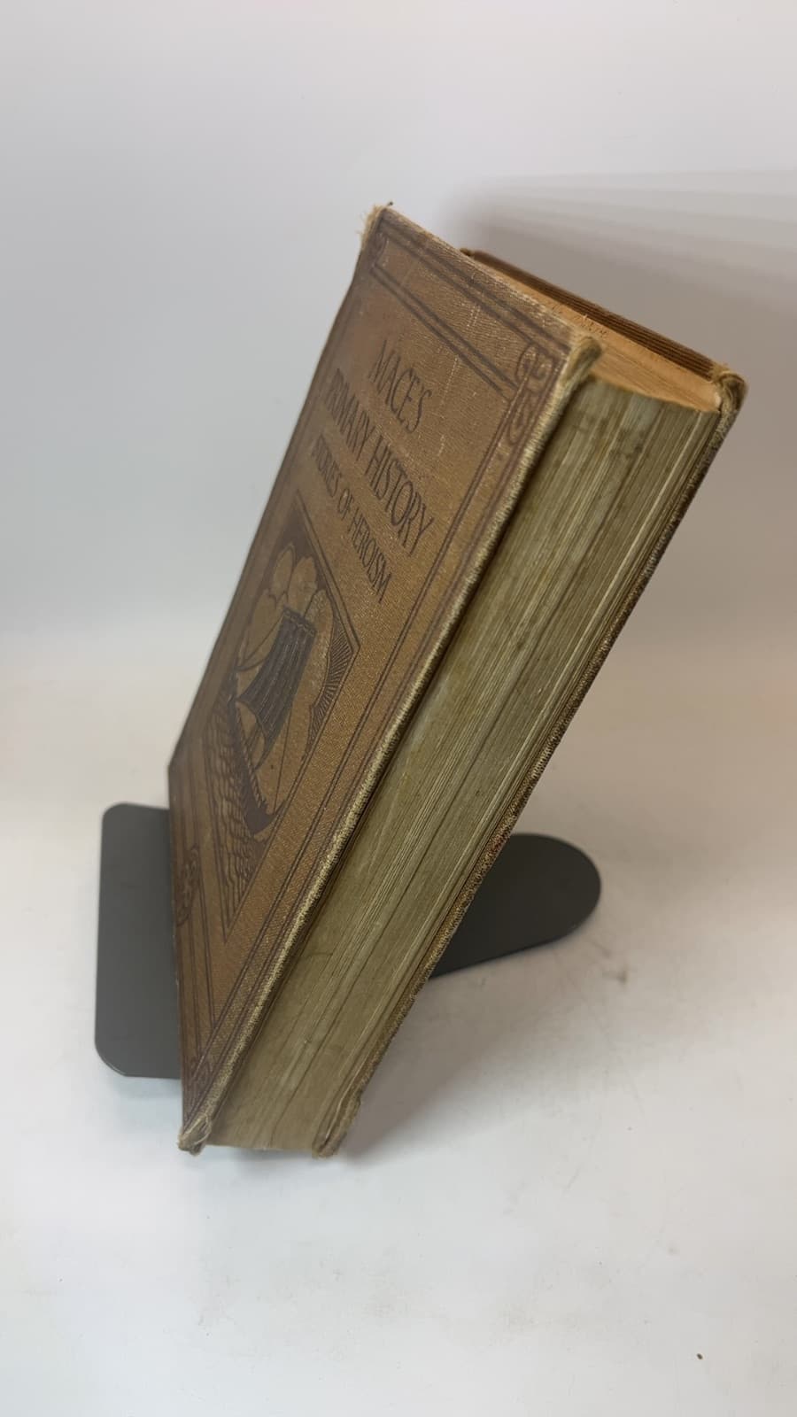 A Primary History: Stories of Heroism by William H. Mace - quarter view showing binding condition