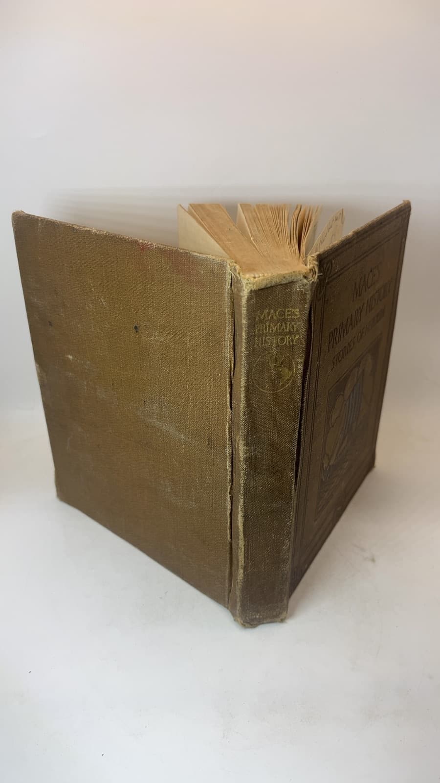 A Primary History: Stories of Heroism by William H. Mace - additional view