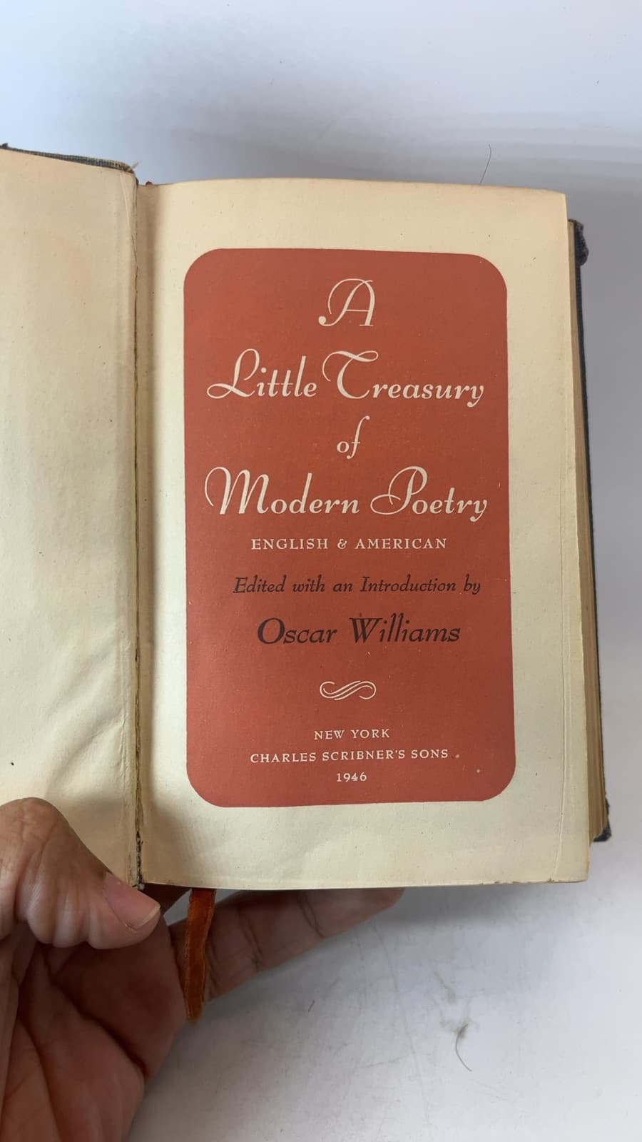A Little Treasury of Modern Poetry by Oscar Williams - title page