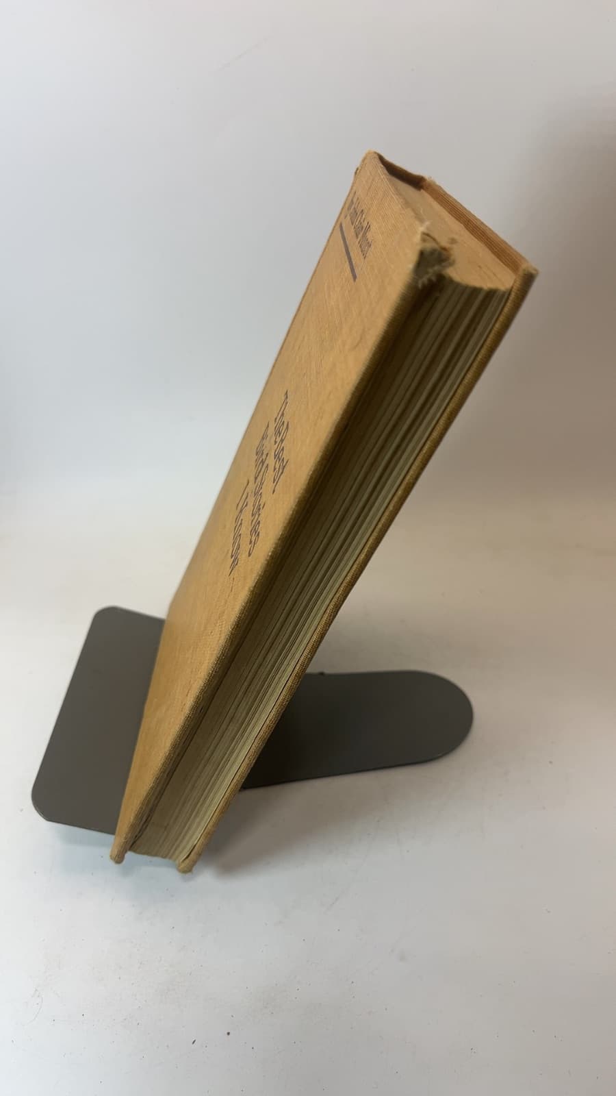The Best Bird Stories I Know by John Clair Minot - quarter view showing binding condition