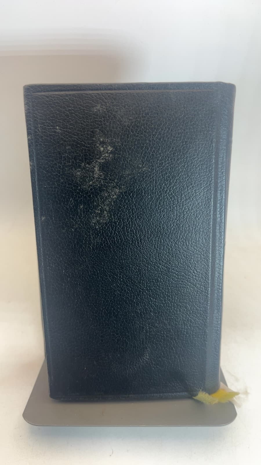 The New Marian Missal for Daily Mass by Sylvester P. Juergens, S.M. - additional view