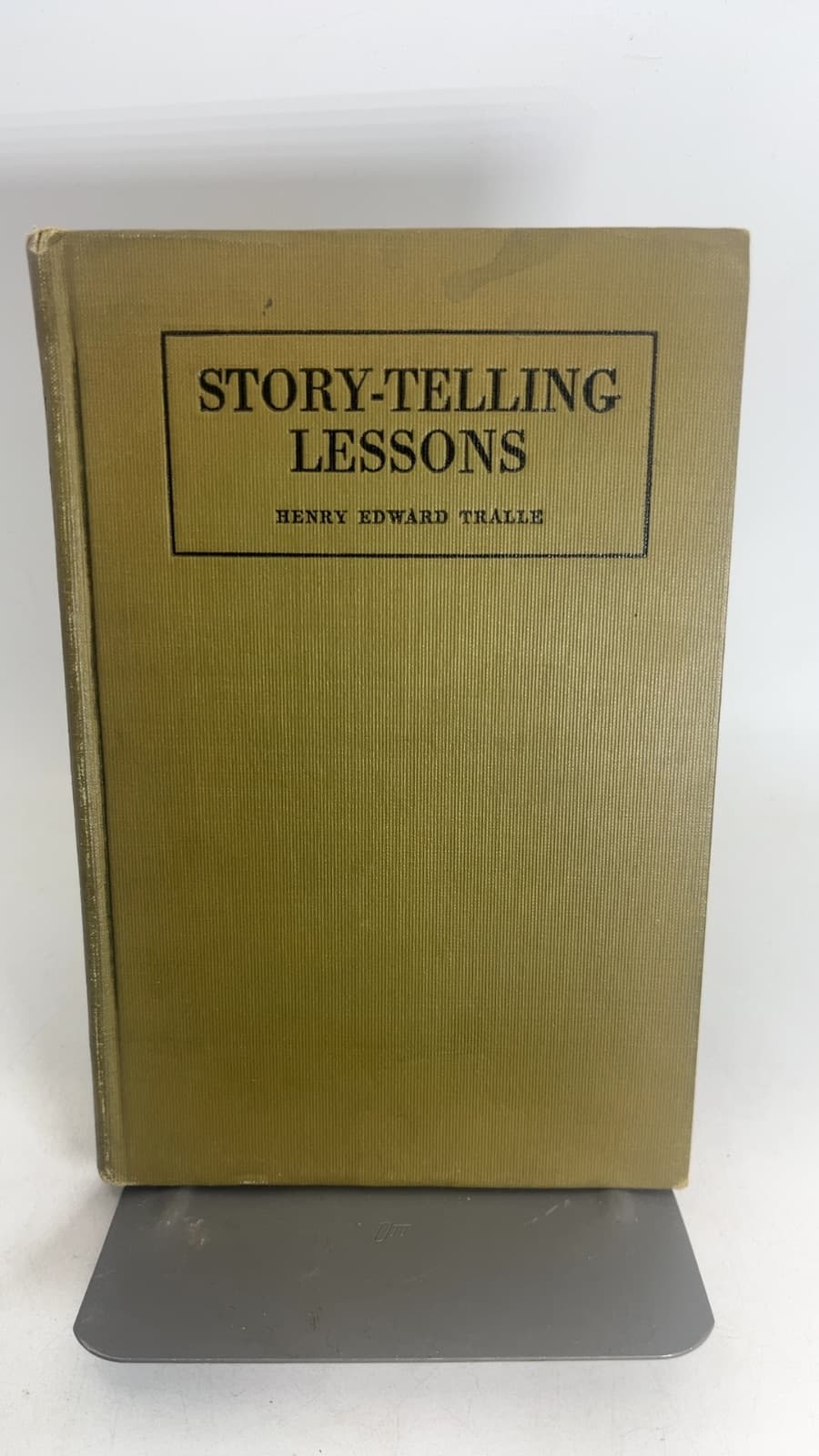 Story-Telling Lessons by Henry Edward Tralle - front cover