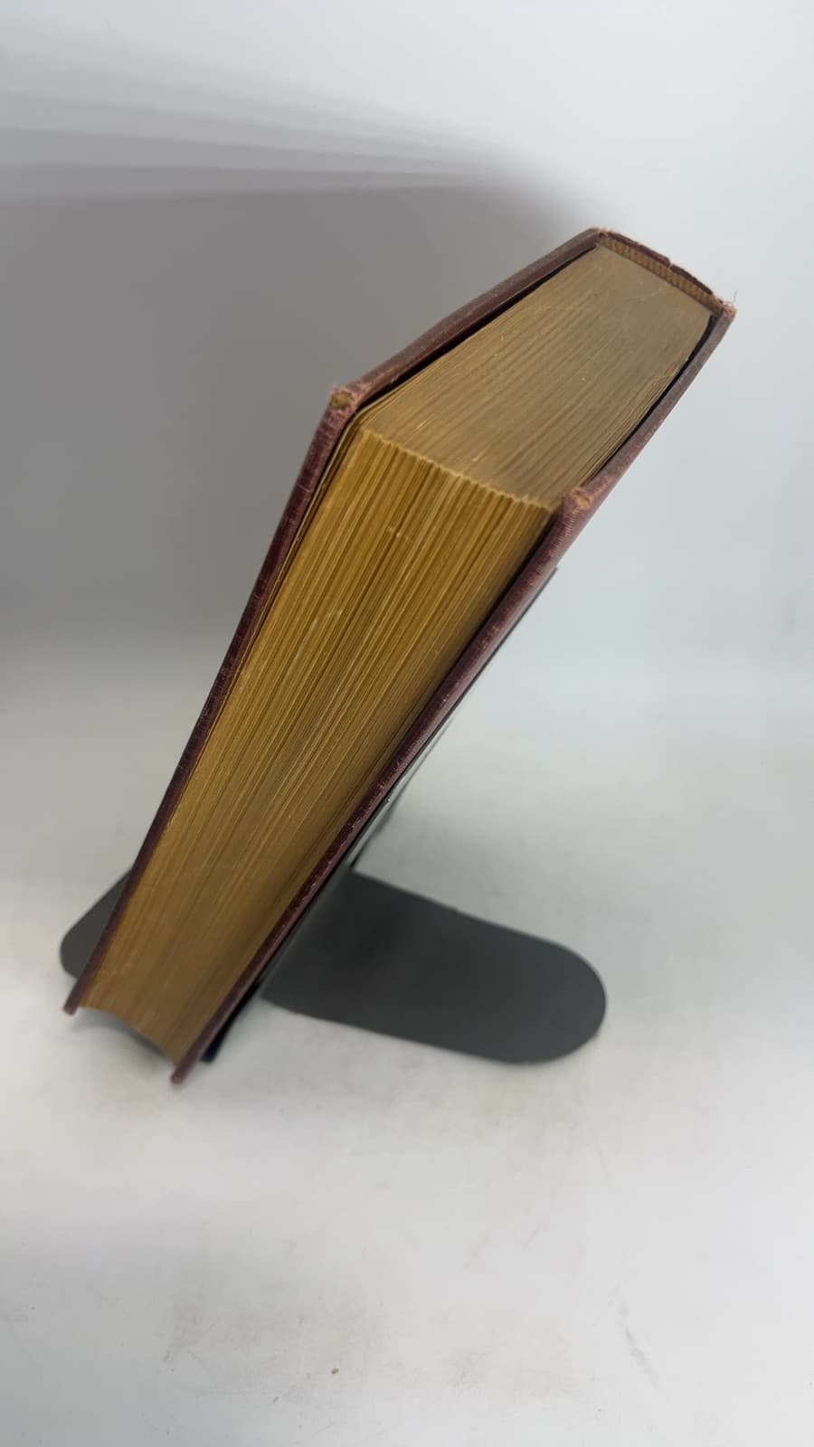 A Diversity of Creatures and Letters of Travel 1892-1913 - Mandalay Edition by Kipling, Rudyard - quarter view showing binding condition