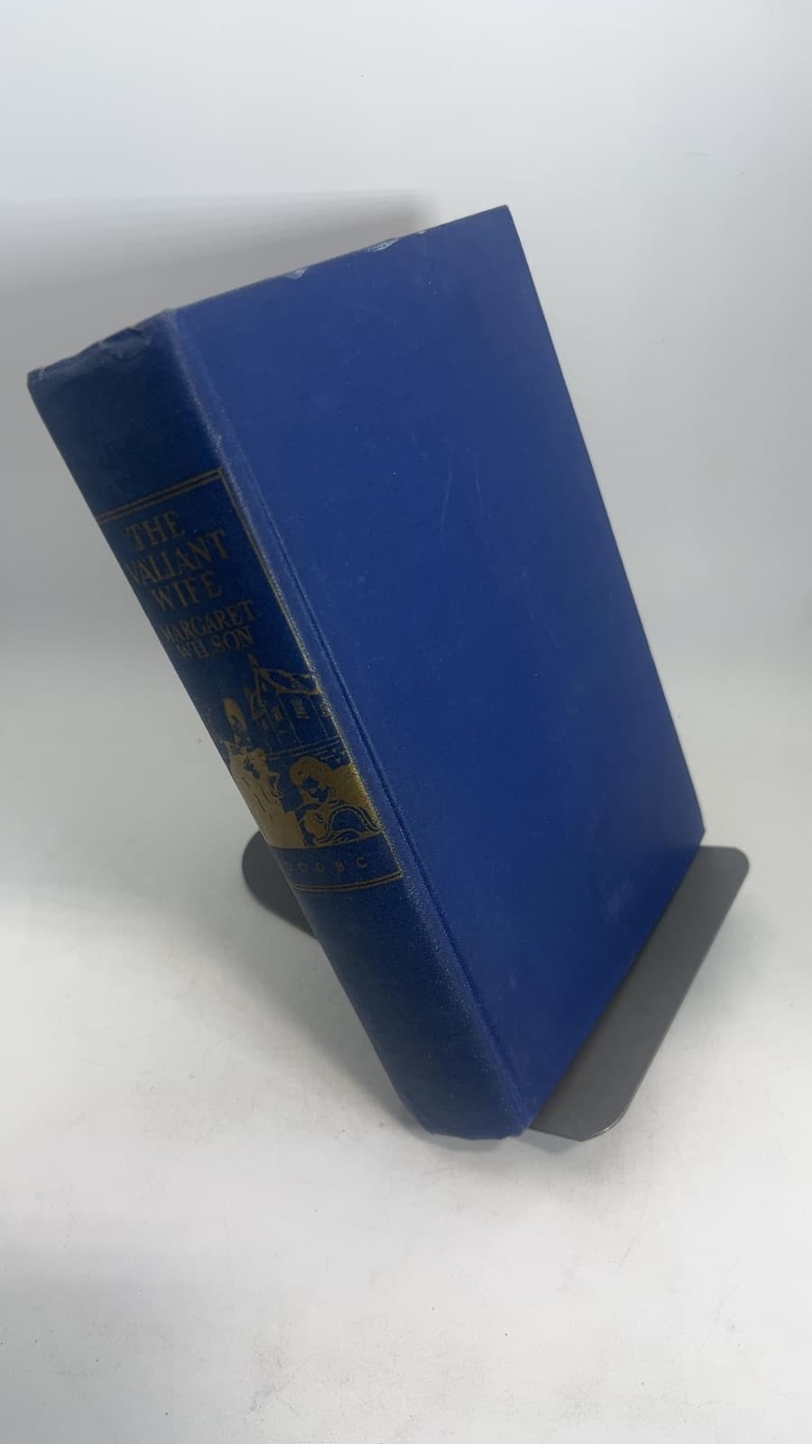 The Valiant Wife by Margaret Wilson - front cover