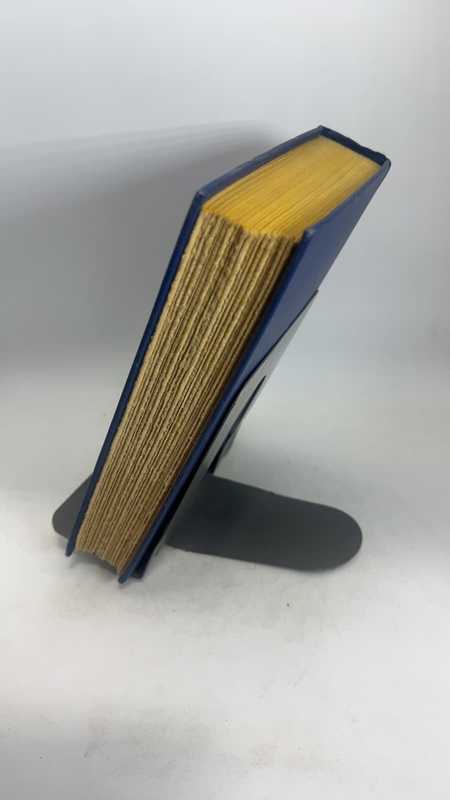 The Valiant Wife by Margaret Wilson - quarter view showing binding condition