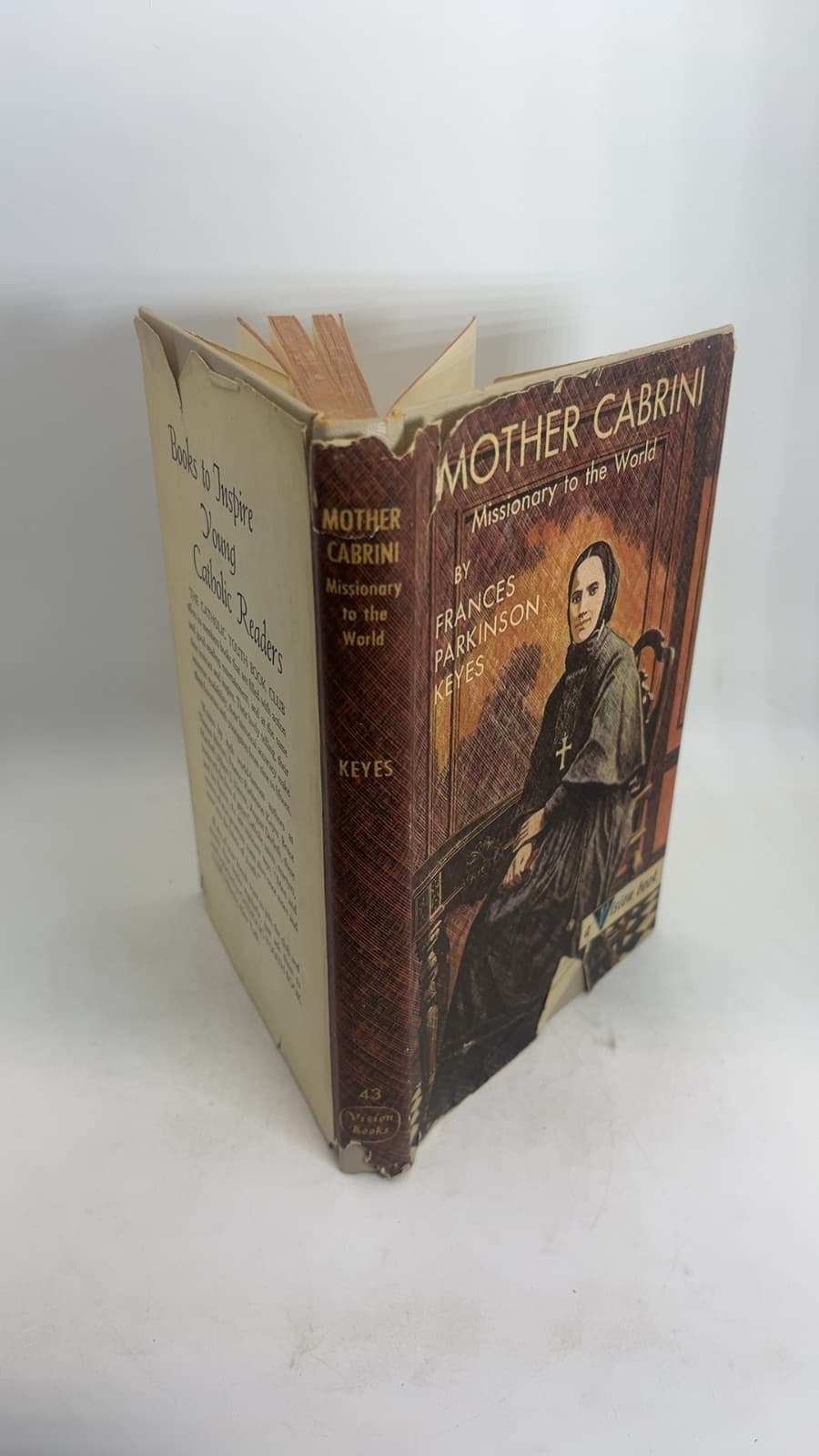 Mother Cabrini: Missionary to the World by Frances Parkinson Keyes - additional view