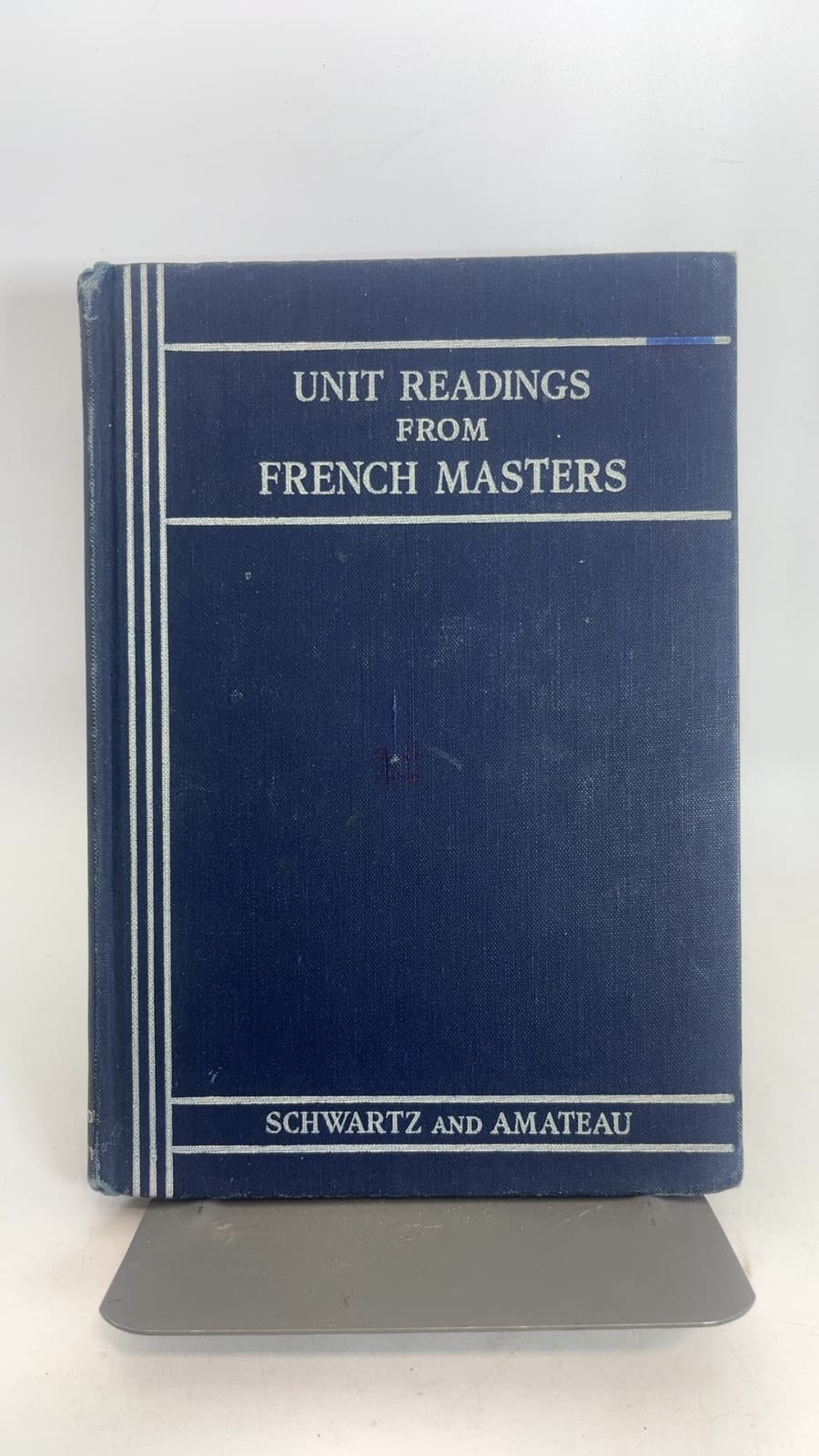 Unit Readings from French Masters by Schwartz and Amateau - front cover