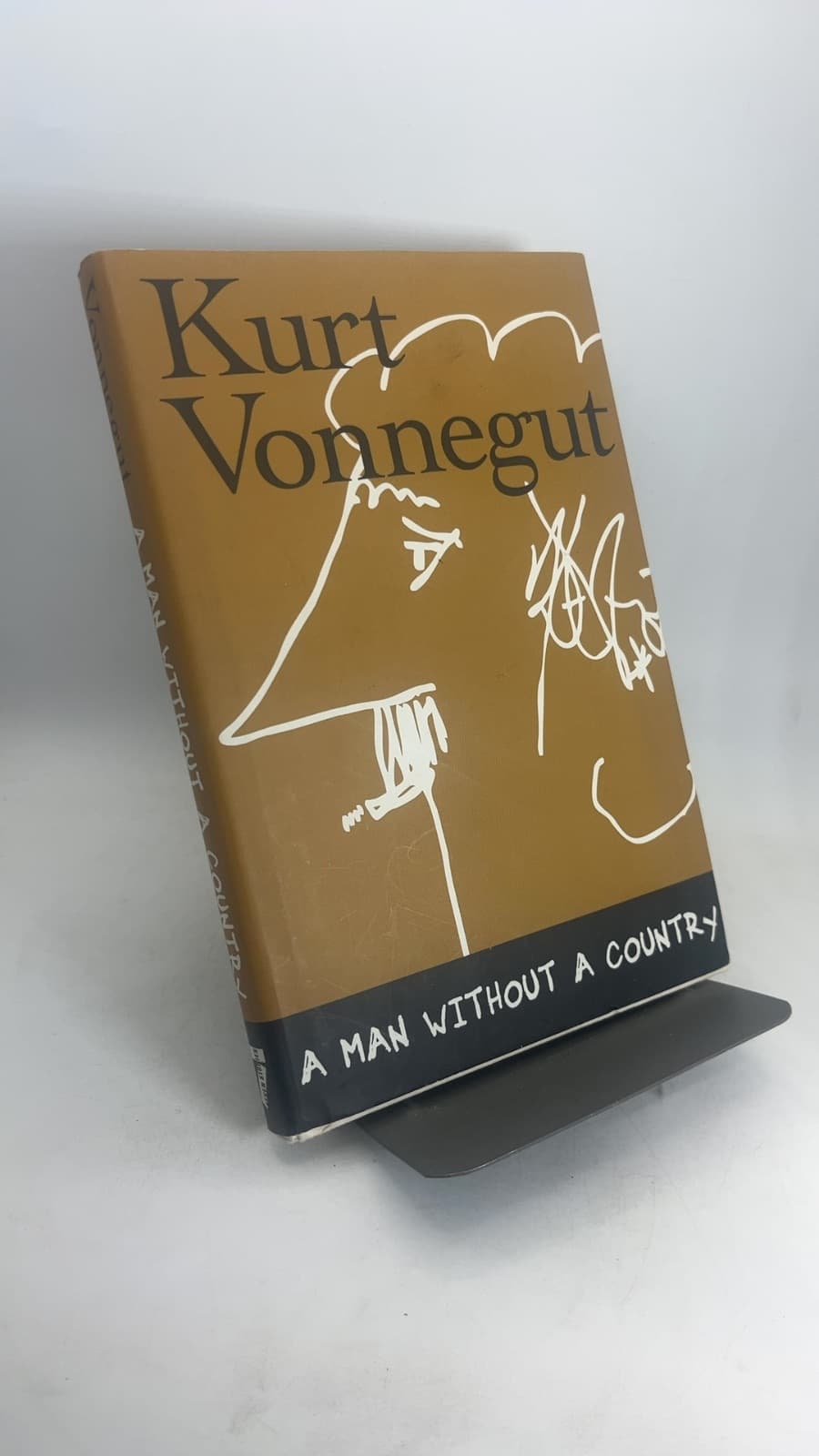 A Man Without a Country by Kurt Vonnegut - front cover