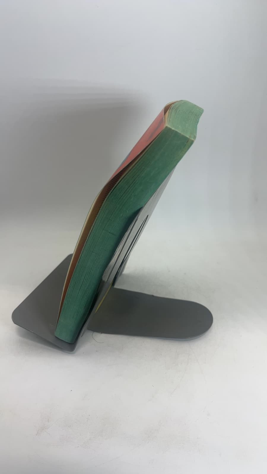 Breakfast of Champions by Kurt Vonnegut, Jr. - quarter view showing binding condition