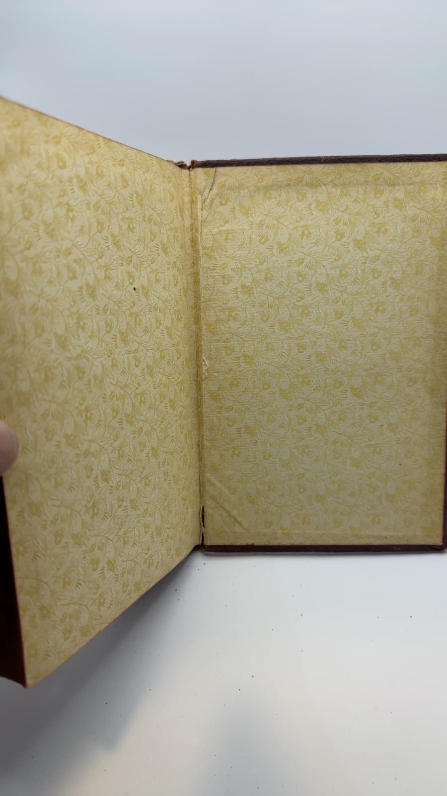 The Poems of Alfred Tennyson by Alfred Tennyson - additional view