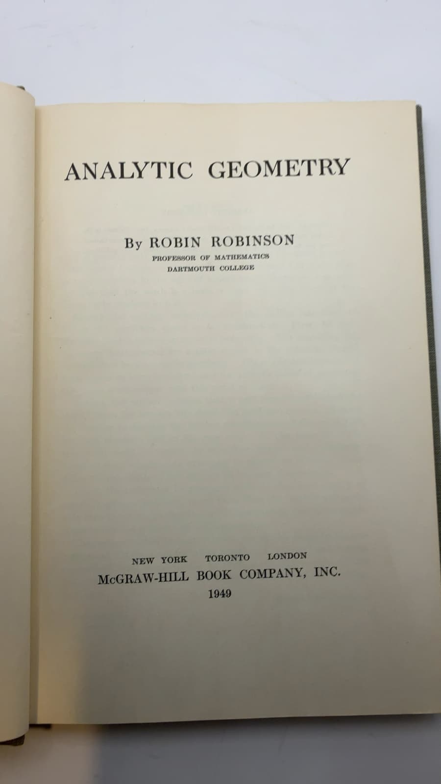 Analytic Geometry by Robin Robinson - title page