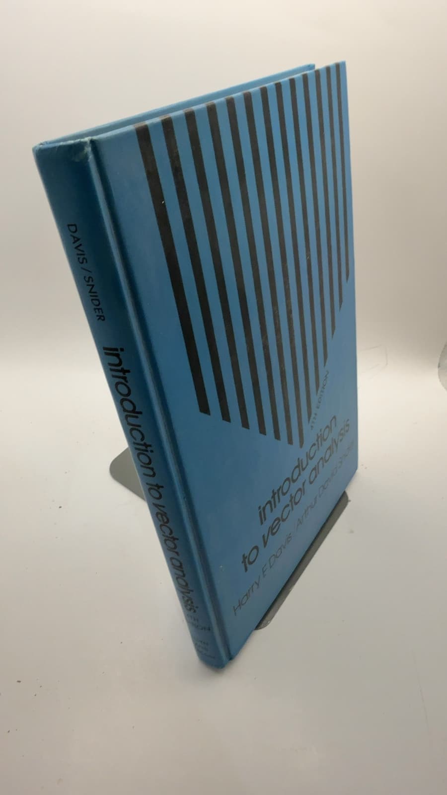 Introduction to Vector Analysis by Harry F. Davis / Arthur David Snider - quarter view showing binding condition