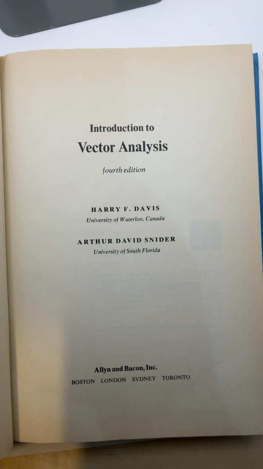 Introduction to Vector Analysis by Harry F. Davis / Arthur David Snider - title page