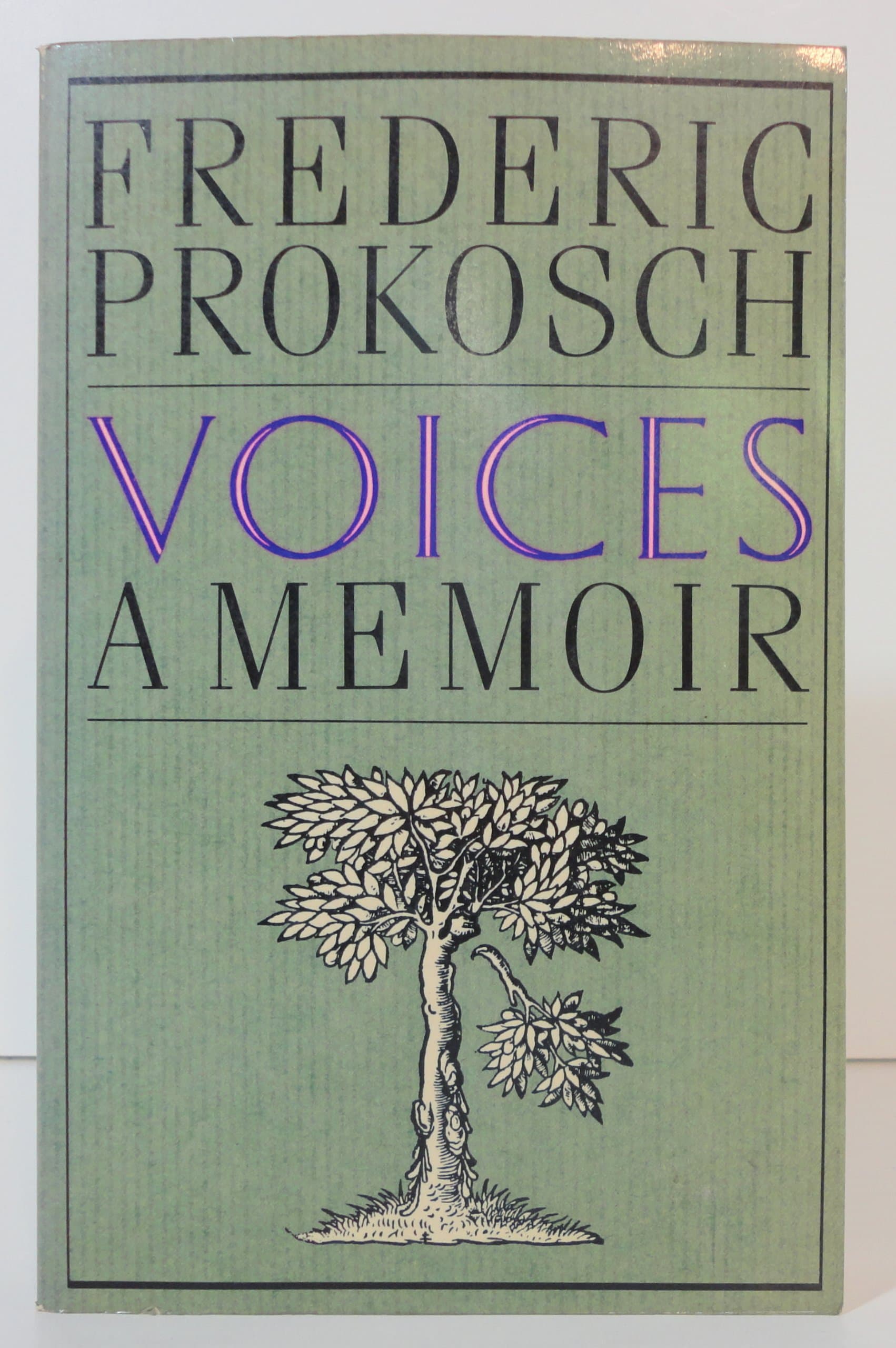 Voices: A Memoir Prokosch, Frederic by null