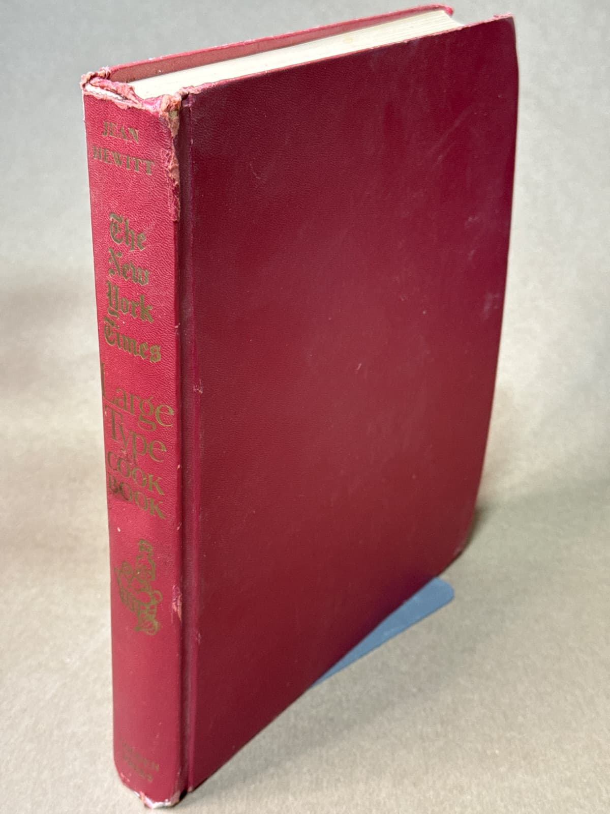 The New York Times Large Type Cookbook by Jean Hewitt - front cover