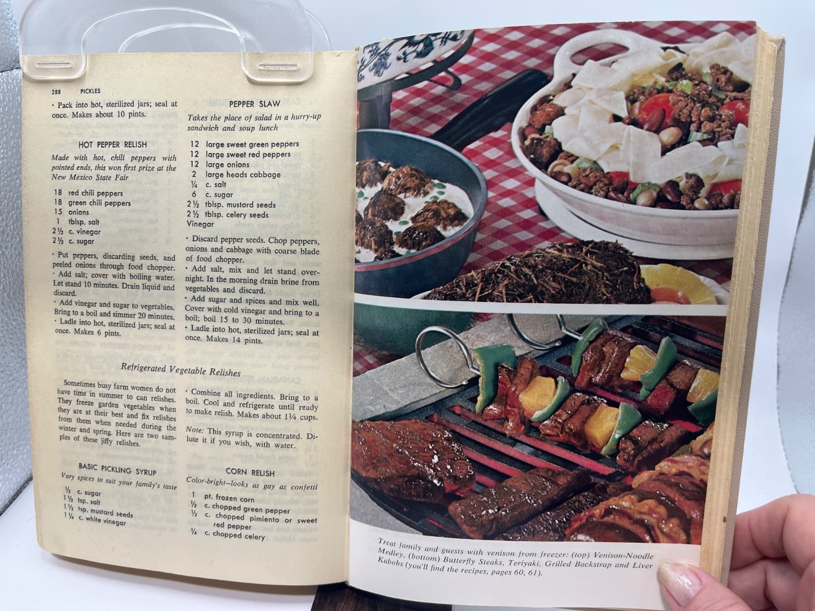 Freezing & Canning Cookbook by Edited by Nell B. Nichols - additional view