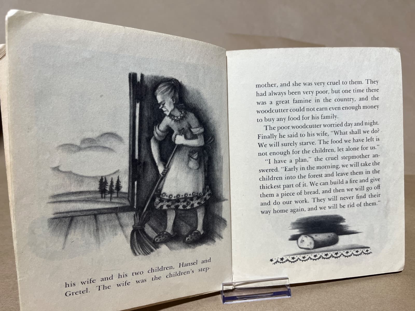 Hansel and Gretel by Jacob and William Grimm - additional view