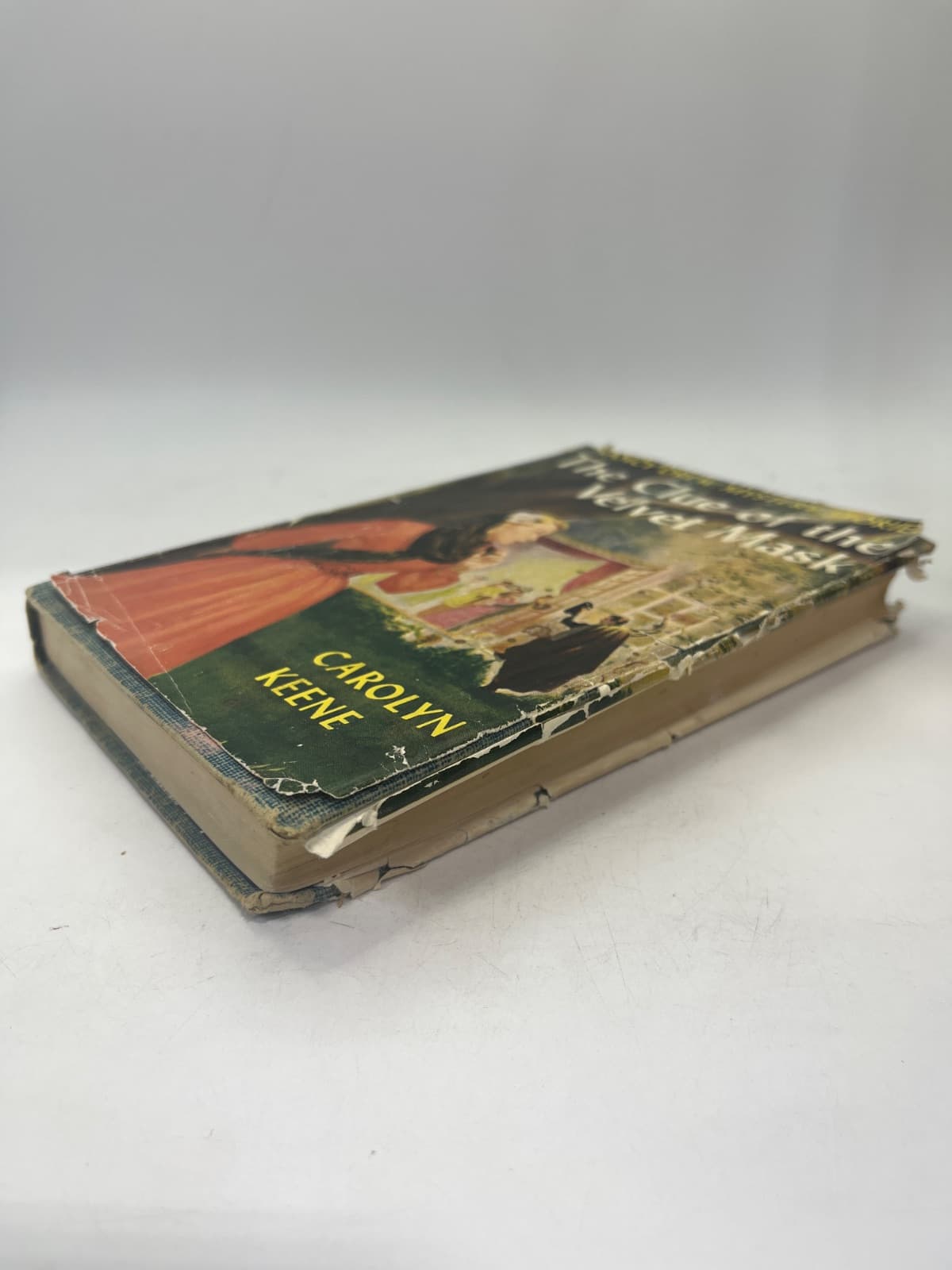 The Clue of the Velvet Mask by Carolyn Keene - additional view